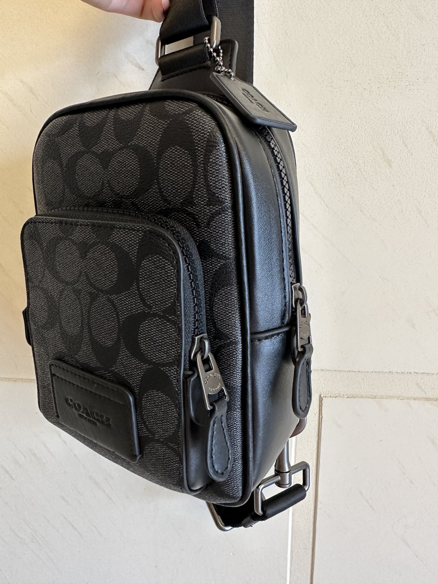 Coach 新款COACH蔻驰CL412奥莱WEST牛皮男款斜背包胸包