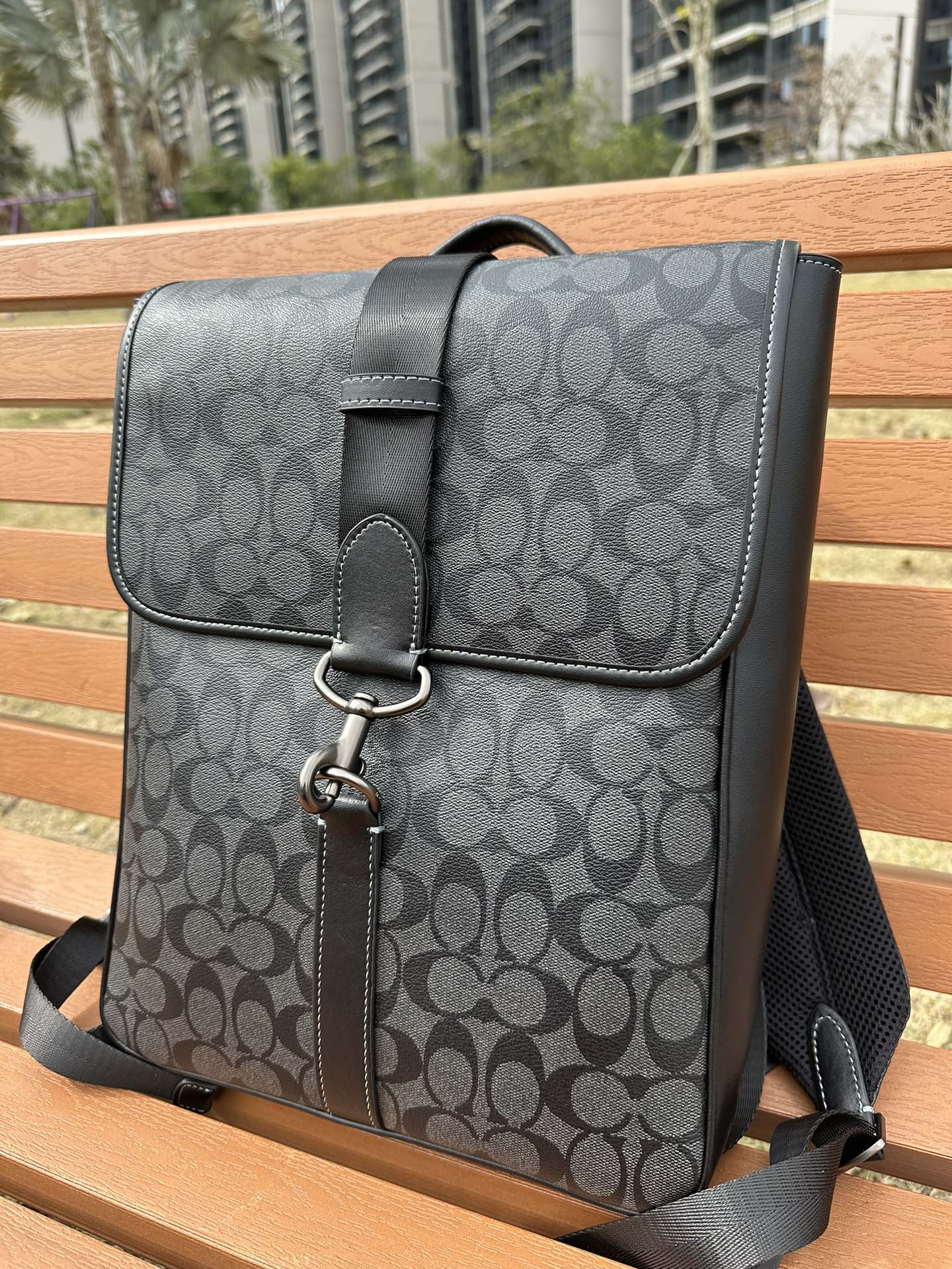 Coach 新款COACH/蔻驰 CJ575 奥莱款男士BLAINE 标志老花双肩包背包