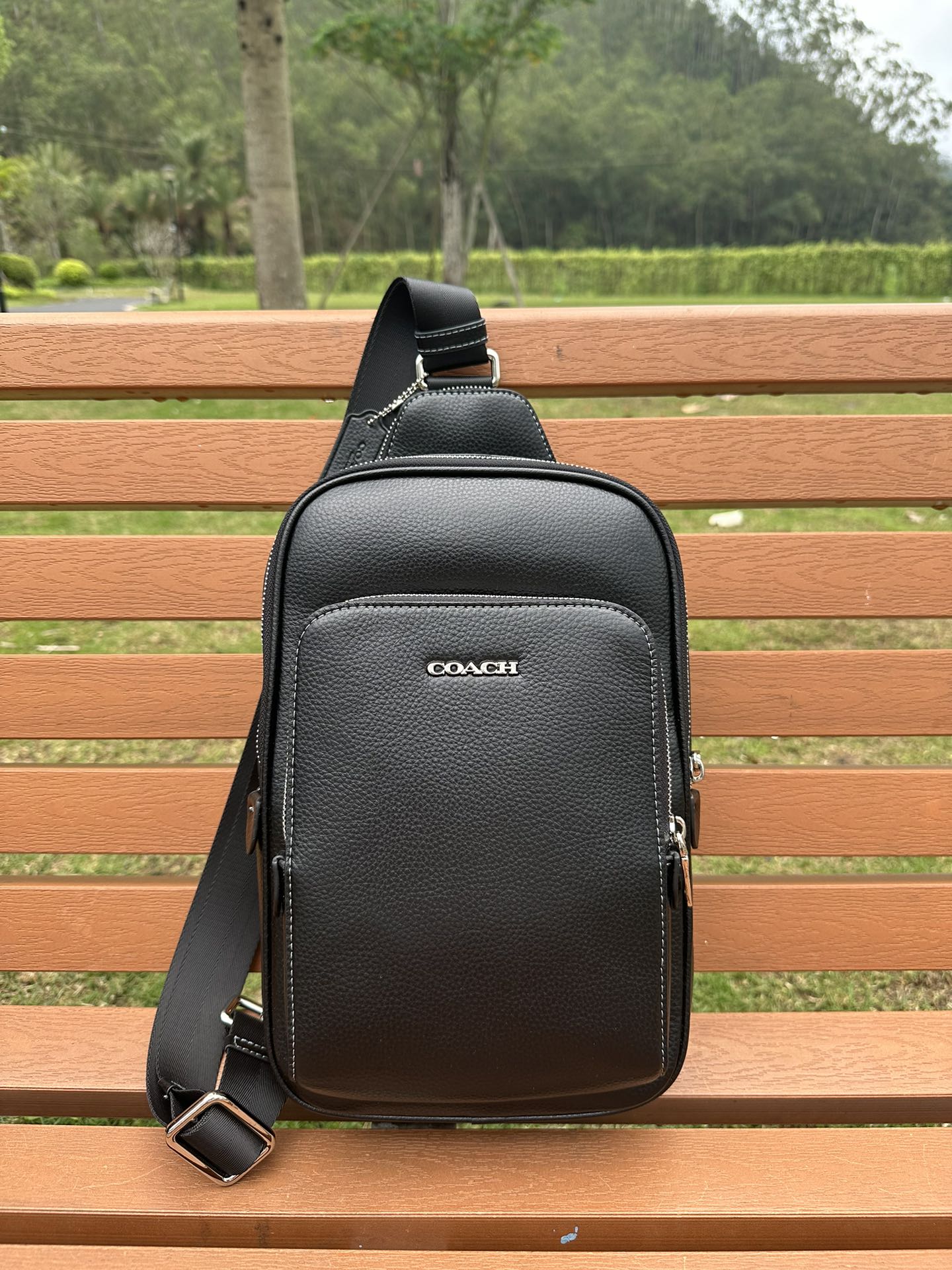 Coach 新款Coach Ethan系列 棕CQ669 黑CO911 花CO910男款胸包斜挎包