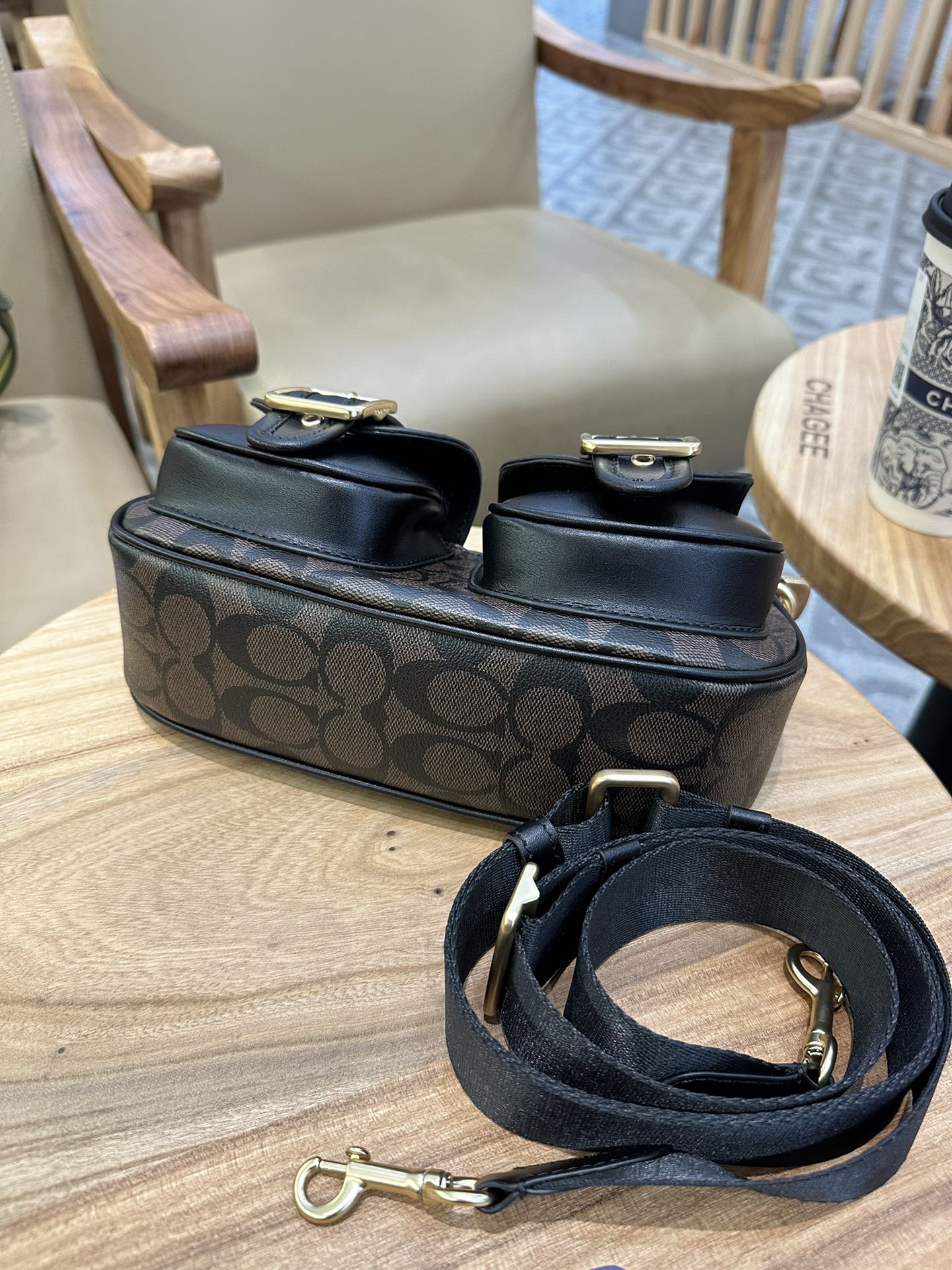 Coach 新款COACH/蔻驰中古腋下法棍包麻将包 老花CP124 纯黑CM079 拼的CM078 牛仔CQ184