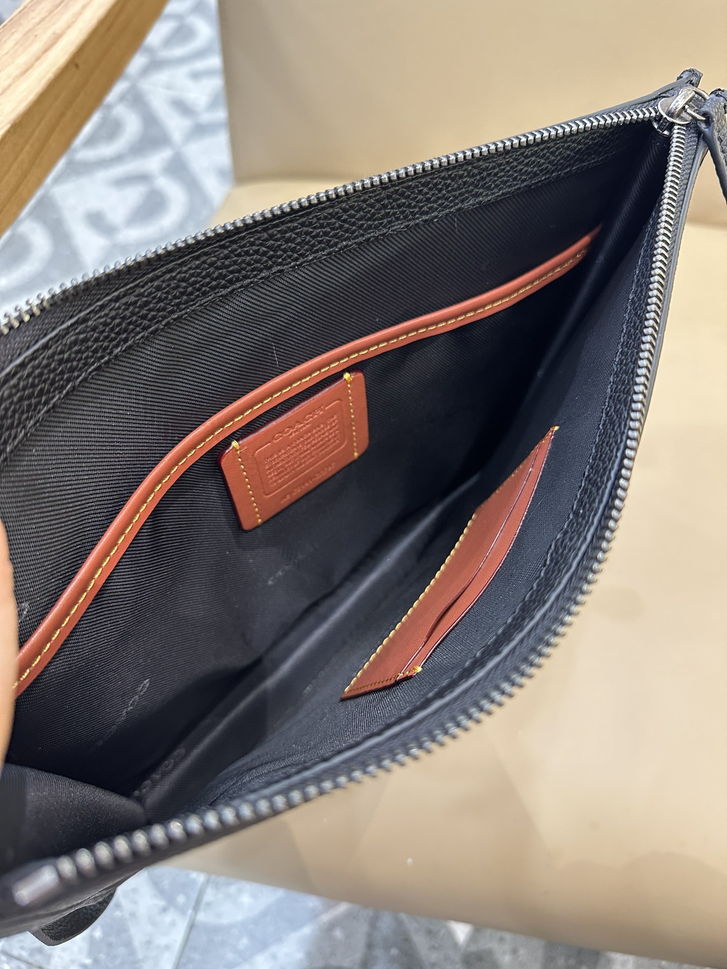 Coach 新款COACH/蔻驰CR786 CR787男士 标志CHARTER手包 人造革配牛皮革