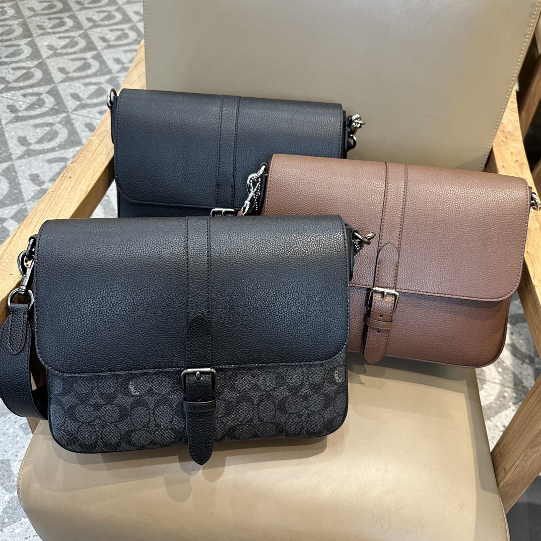 Coach CW214 CW215 三色 ～