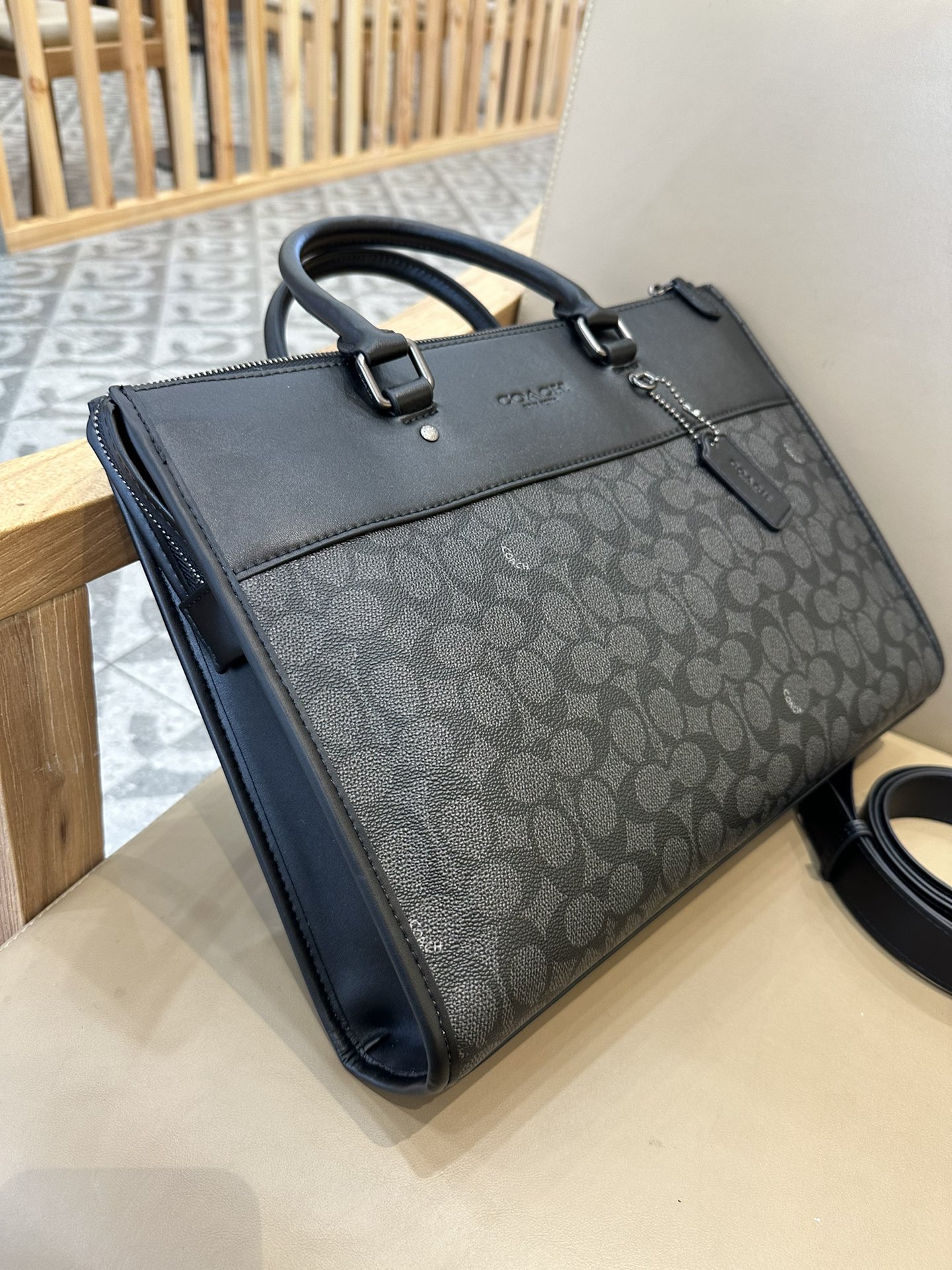 Coach coach蔻驰C0243 C2682男士公文包GOTHAM公事包商务文件包 标志涂层帆布和精制小牛皮