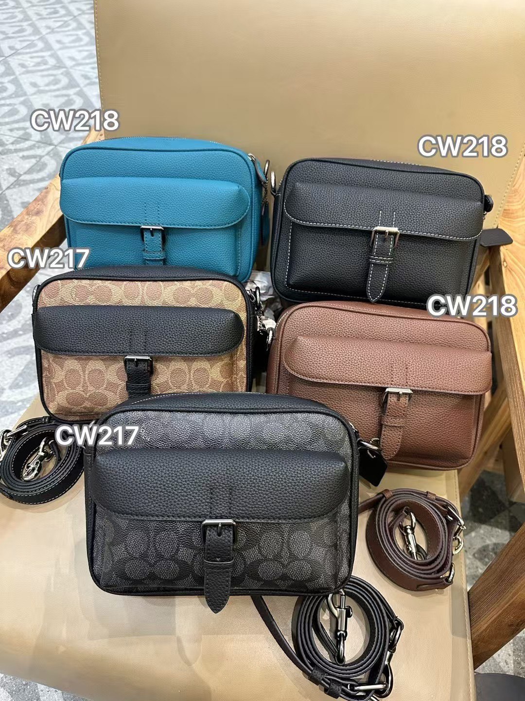 Coach CW217 CW218 五色 ～