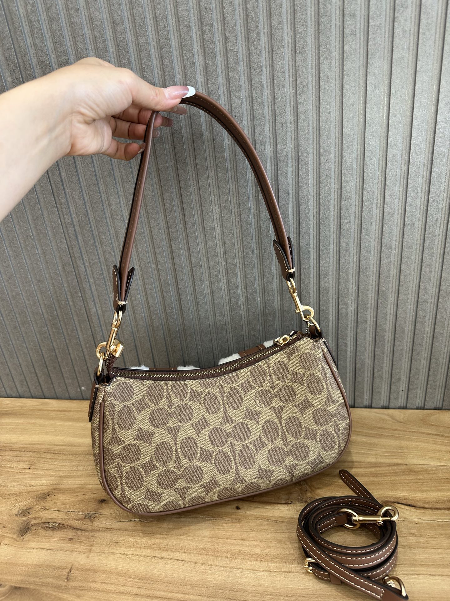 Coach 新款COACH/蔻驰中古腋下法棍包麻将包 CY658 CY700 CAK44 CQ184