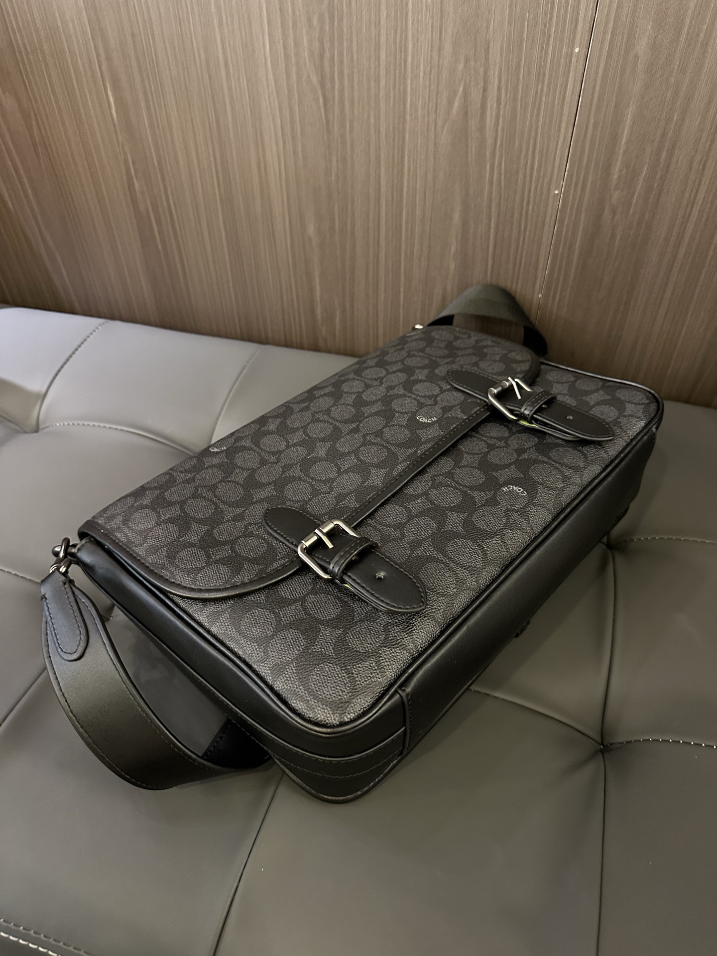 Coach 新款COACH/蔻驰新款CAH92 CAH91男士翻盖邮差包HITCH信使包斜挎包织物配牛皮革