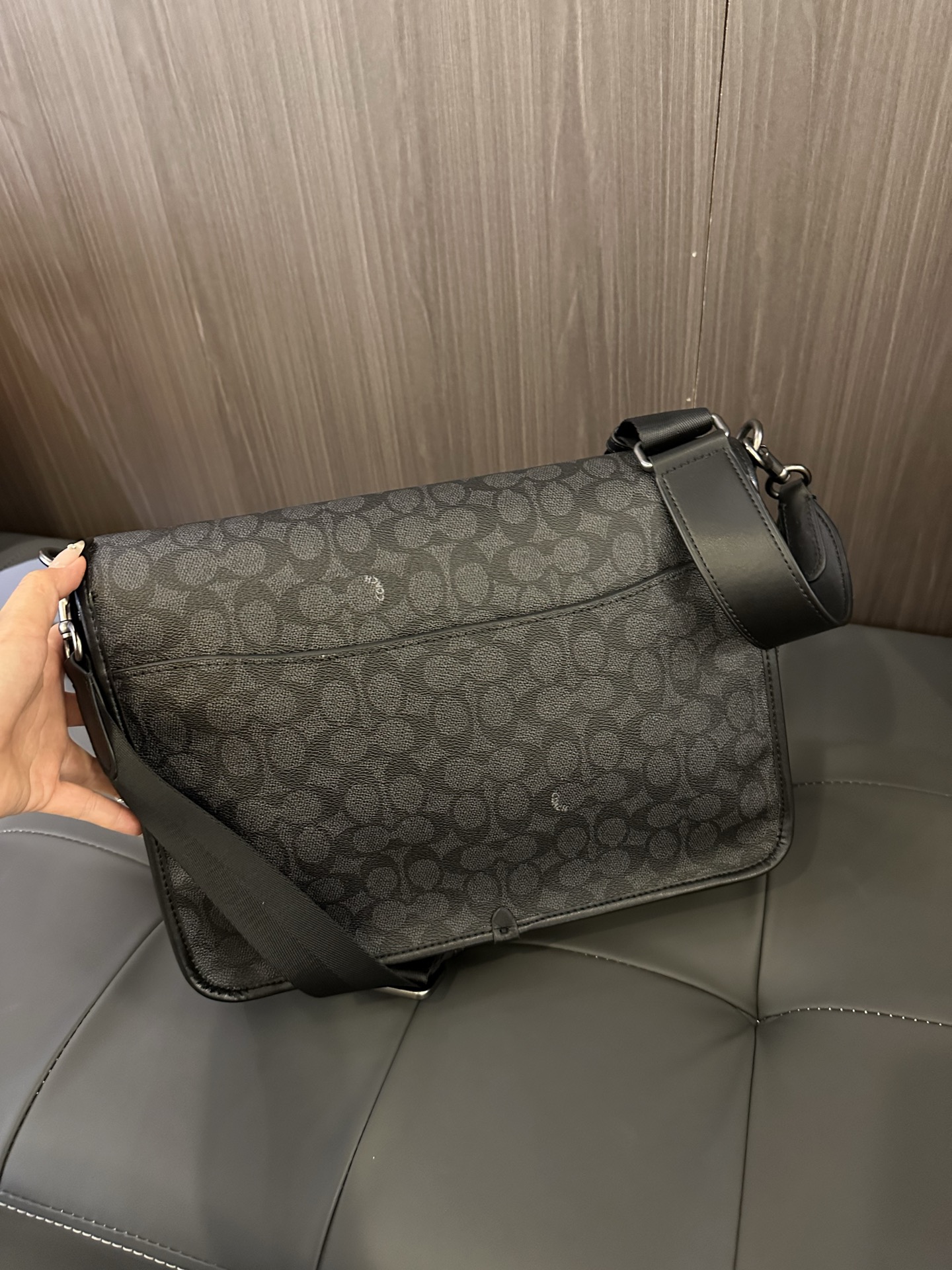 Coach 新款COACH/蔻驰新款CAH92 CAH91男士翻盖邮差包HITCH信使包斜挎包织物配牛皮革