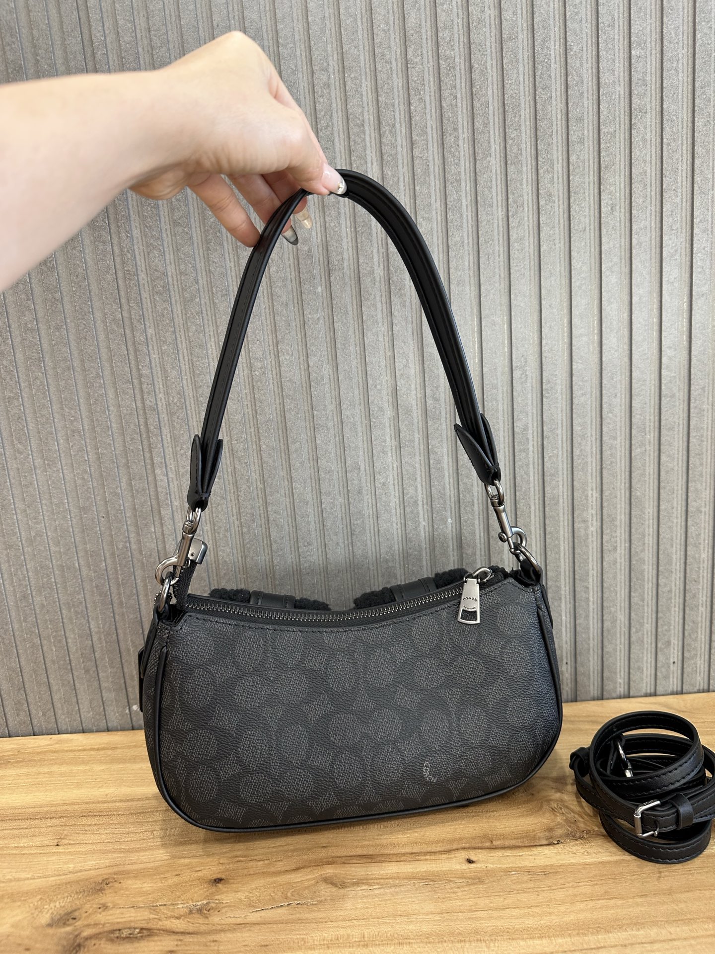 Coach 新款COACH/蔻驰中古腋下法棍包麻将包 CY658 CY700 CAK44 CQ184