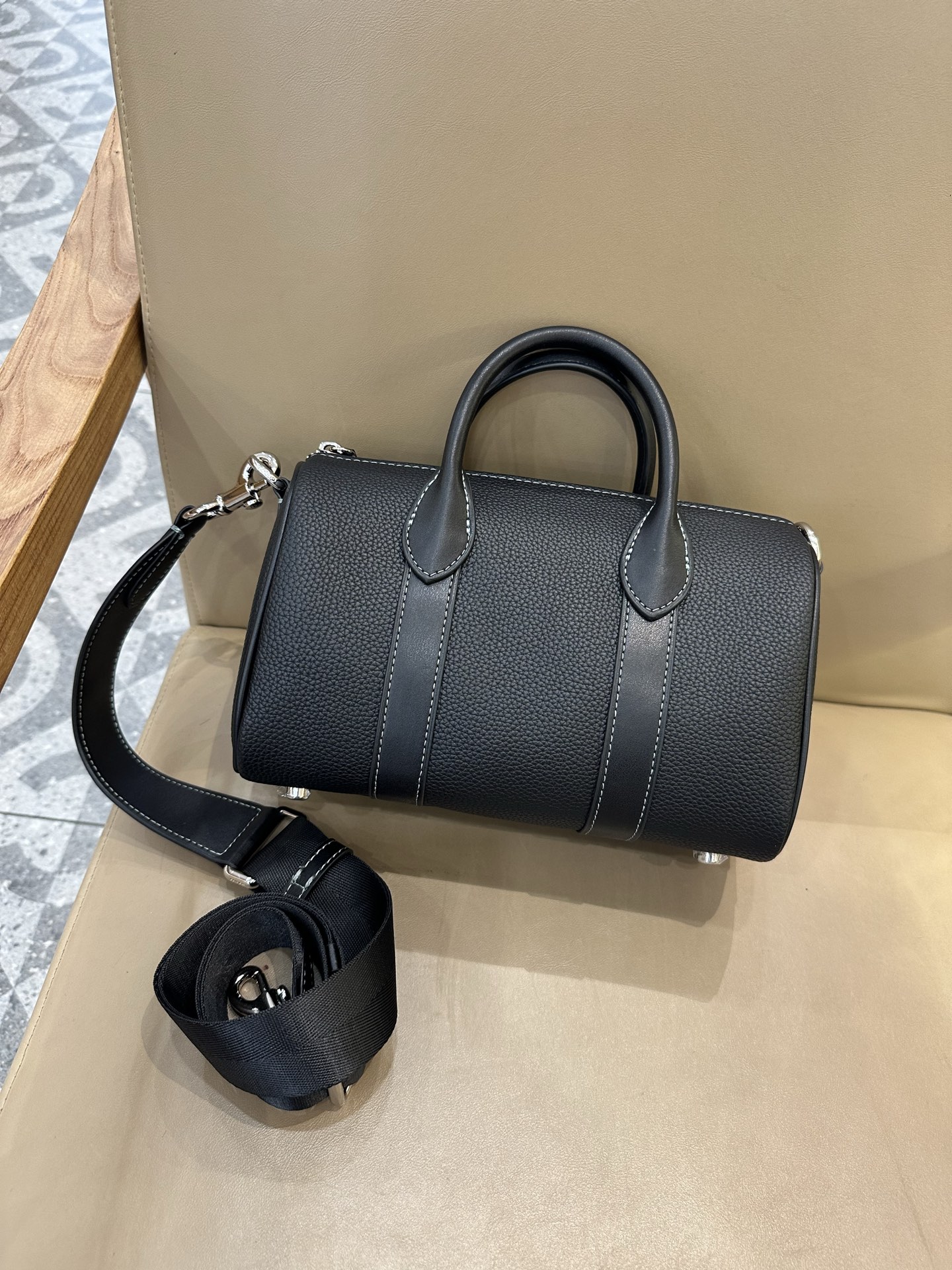 Coach 新款coach蔻驰Compass系列小号25号男士波士顿CCF49 CCB83 标志老花枕头包