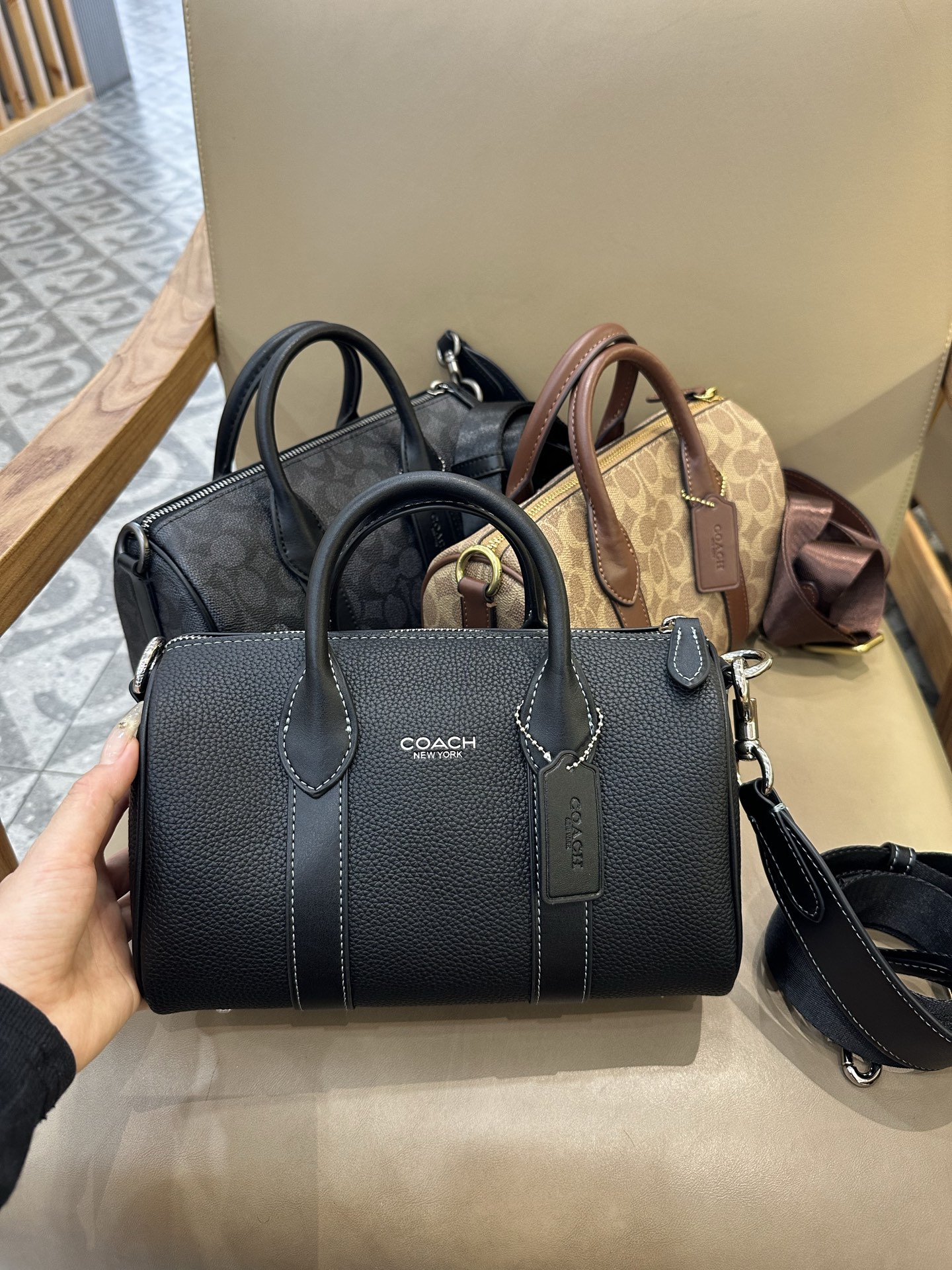 Coach CCF49 CCB83 三色