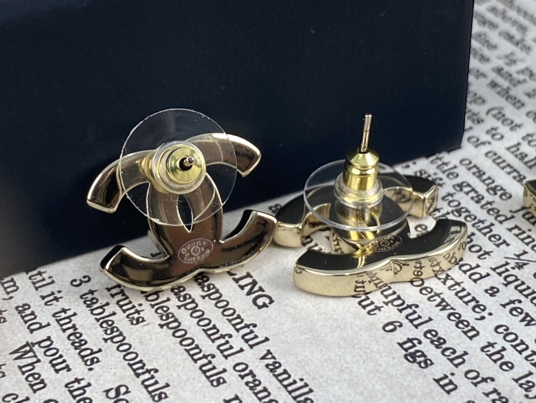 Chanel luxury designer product 6