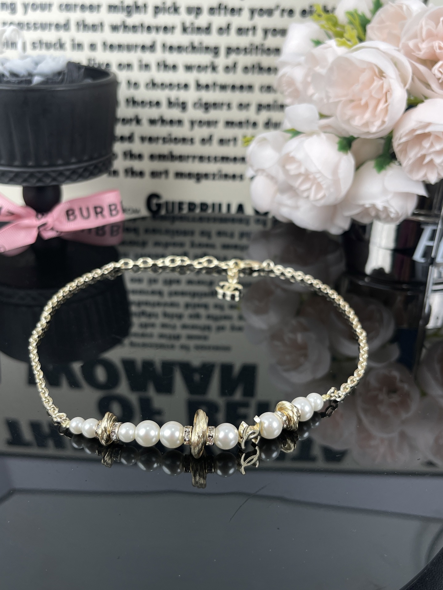 ¥138 
小香新款 旋转螺纹 满钻双c 珍珠项链🍁