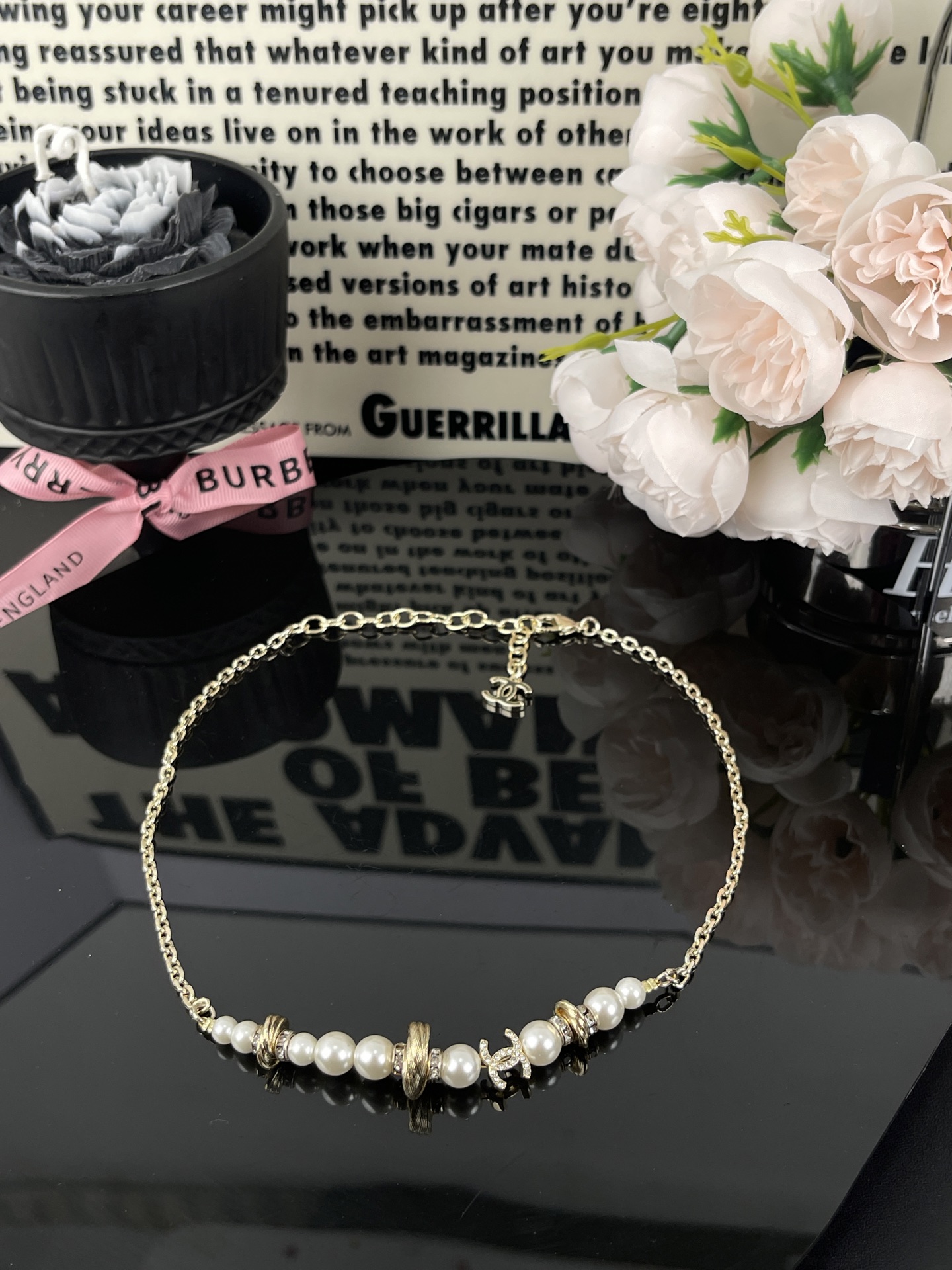 ¥138 
小香新款 旋转螺纹 满钻双c 珍珠项链🍁