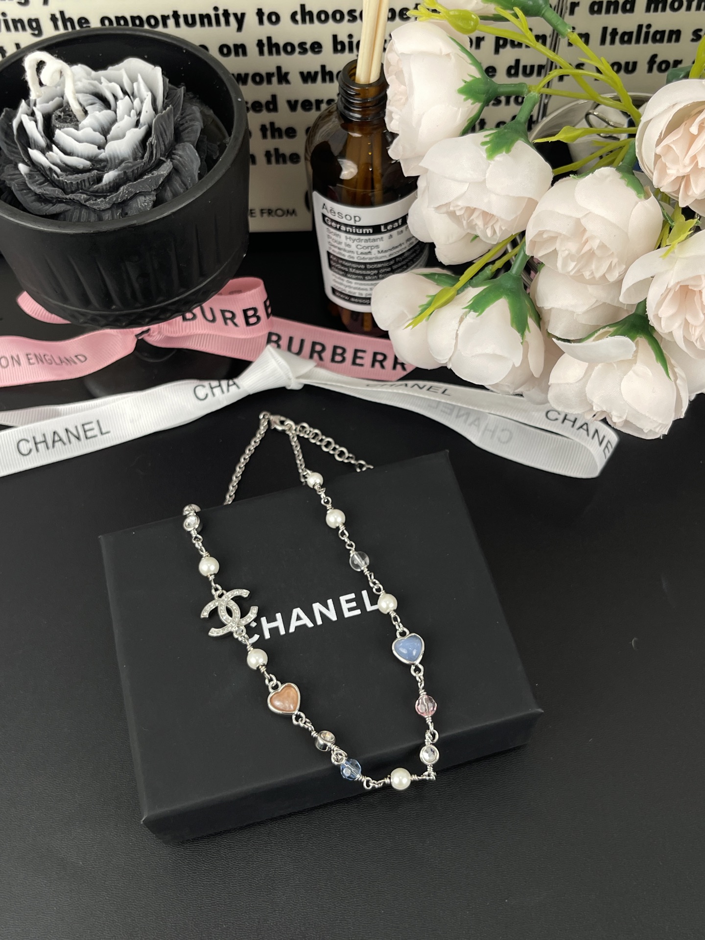 NO:359244,Xiaoxiang's new love color pearl double c silver necklace, Chanel necklace, chanel, necklace19860909小香新款爱心彩色珍珠双c银色项链,香奈儿项链,chanel,necklace,Jewelry
