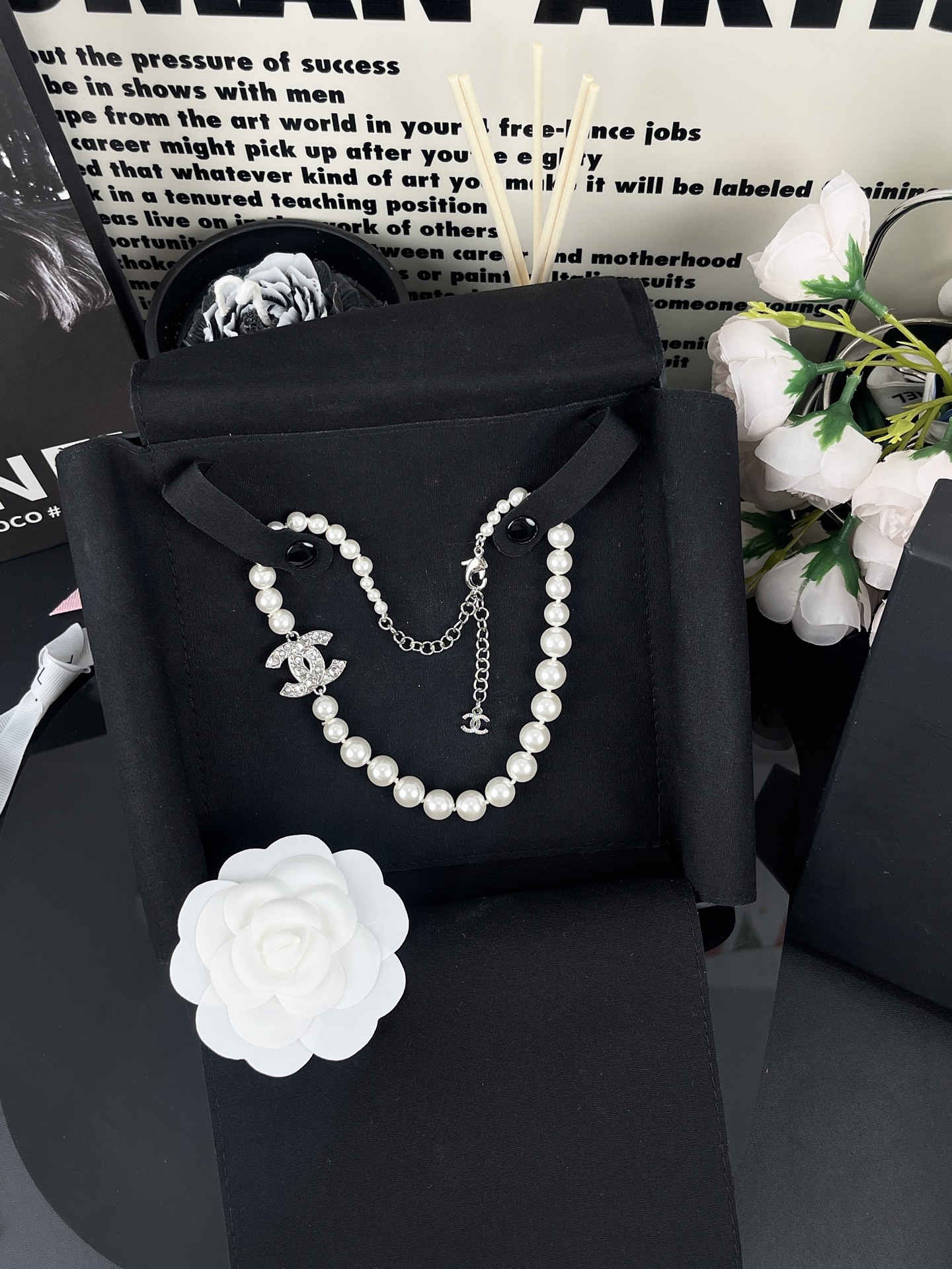 NO:602650,Xiaoxiang New Love Star Diamond Double C Full Diamond Pearl Silver Necklace, Chanel Necklace, Chanel, Necklace19860909小香 新款爱心星星钻 双C满钻珍珠 银色 项链,香奈儿项链,chanel,necklace,Jewelry