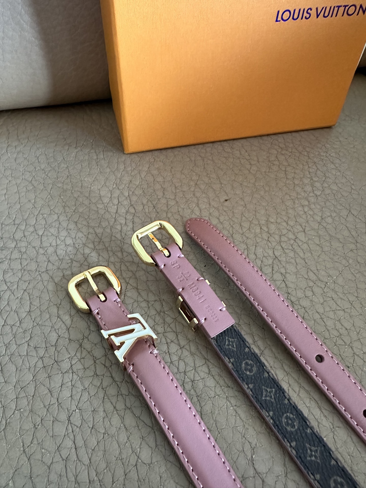 Louis Vuitton Darling Belt: Pink Leather with Iconic LV Buckle, Elegant Style 2 i1756771444539 9528 0 1