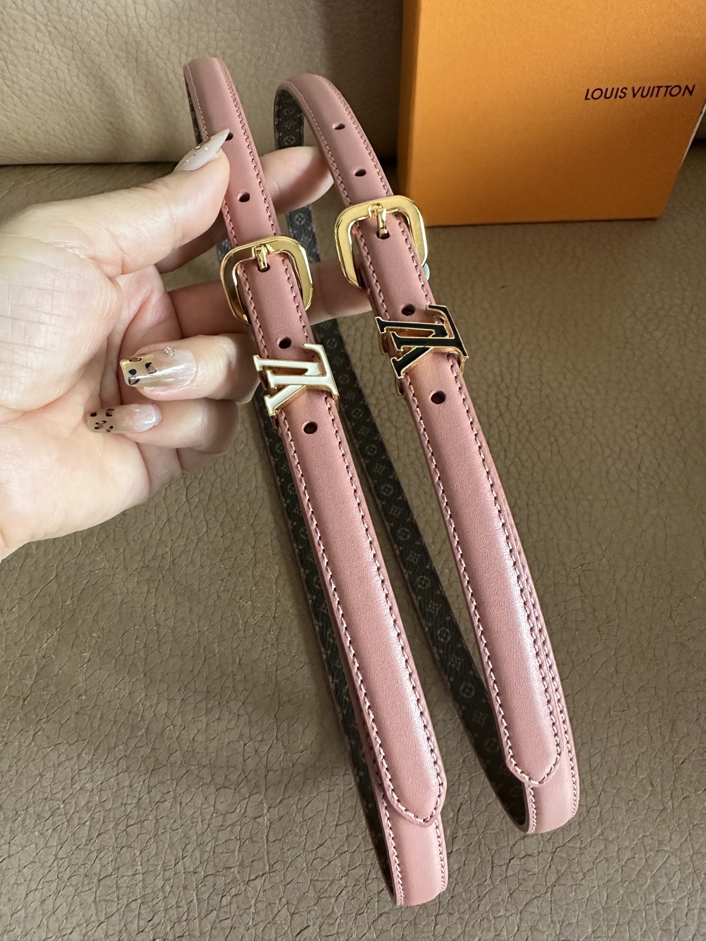 Louis Vuitton Darling Belt: Pink Leather with Iconic LV Buckle, Elegant Style 9 i1756771447235 5652 0 8