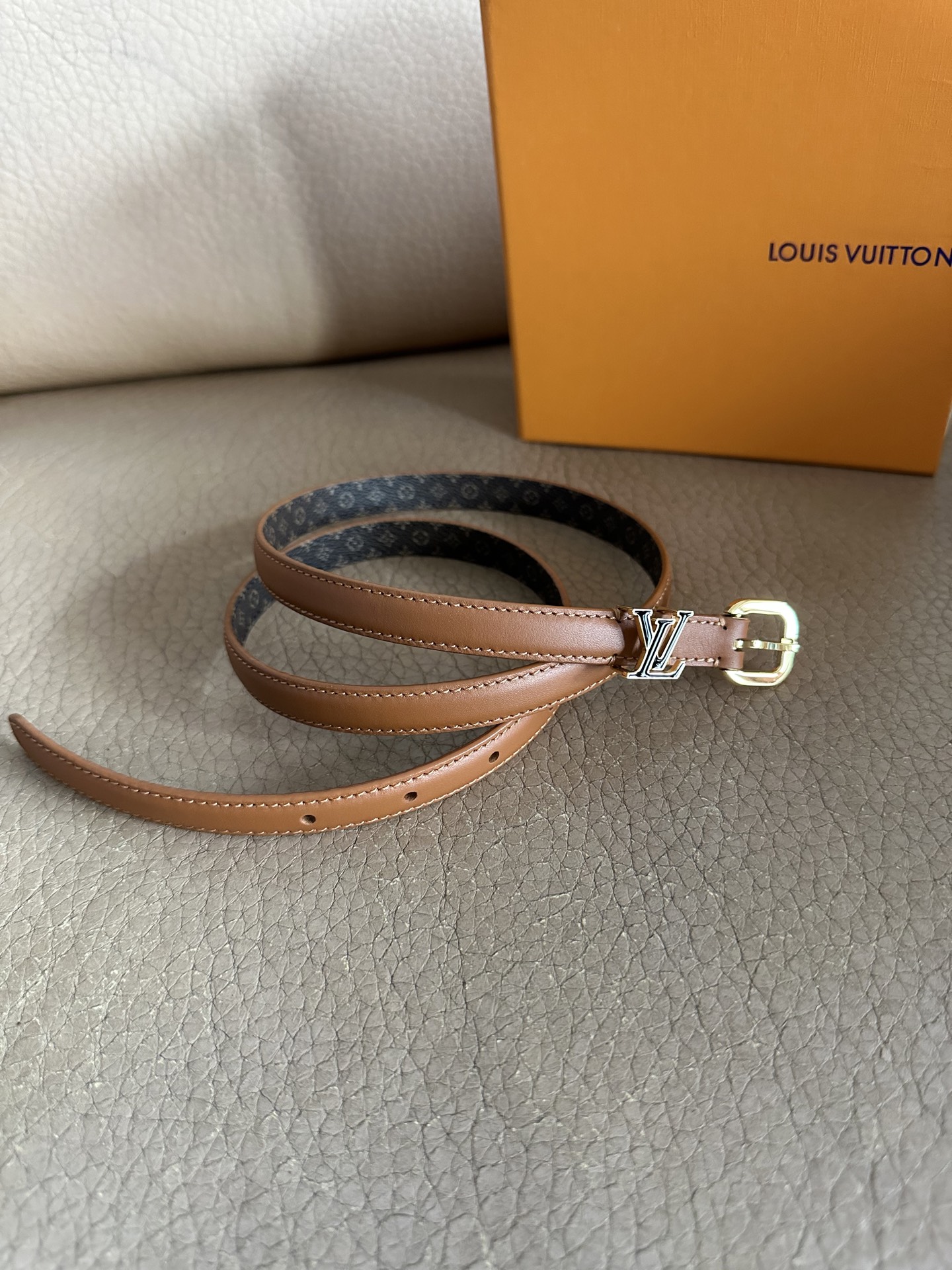 Louis Vuitton Darling Belt: Classic Style, Iconic Buckle, Multiple Colors 5 i1756771882887 2989 0 3