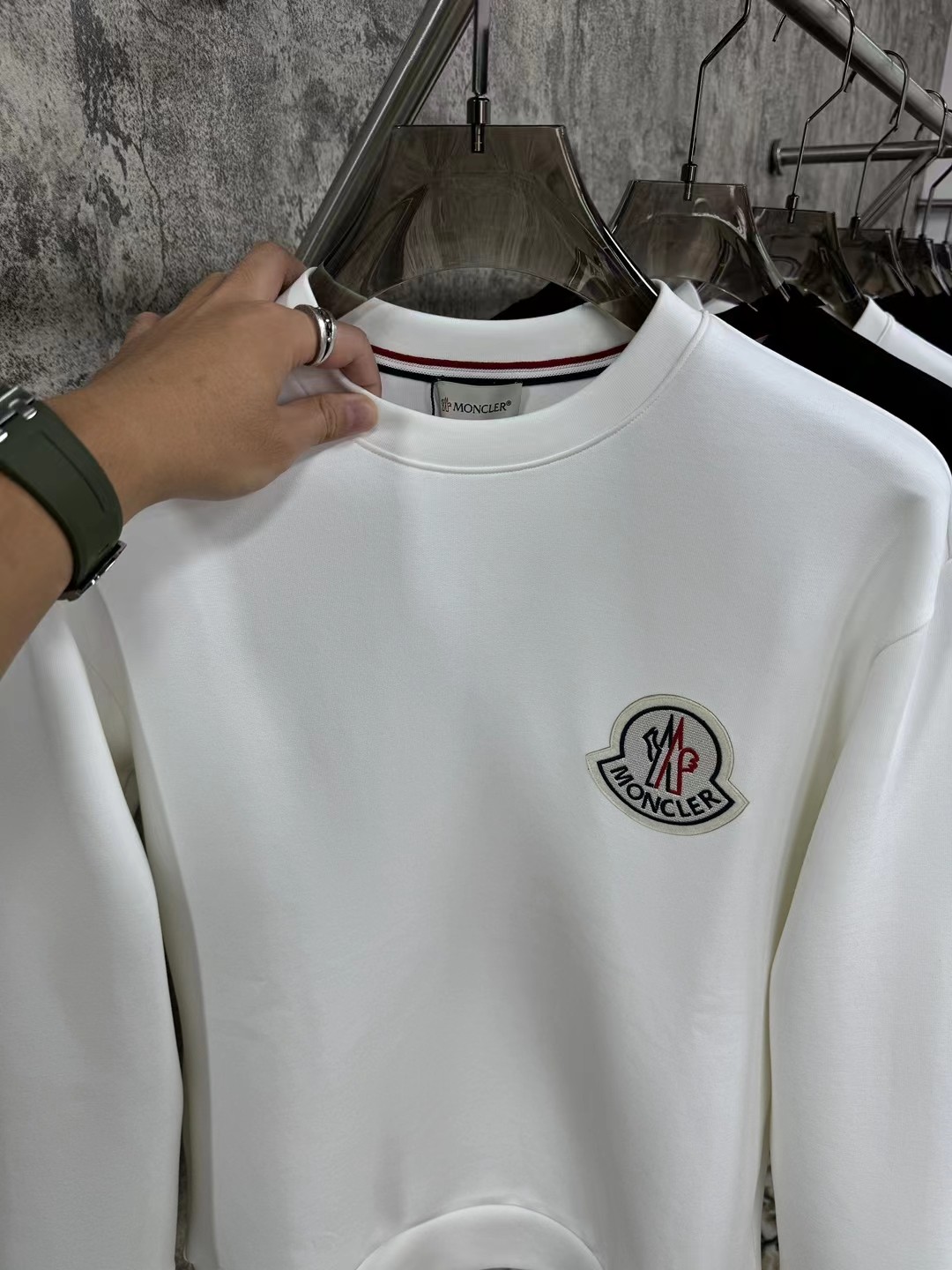 盟可睐 Moncler 高定典藏名品高定成衣时装外套连衣裙衬衫T恤 #718AA07E 4