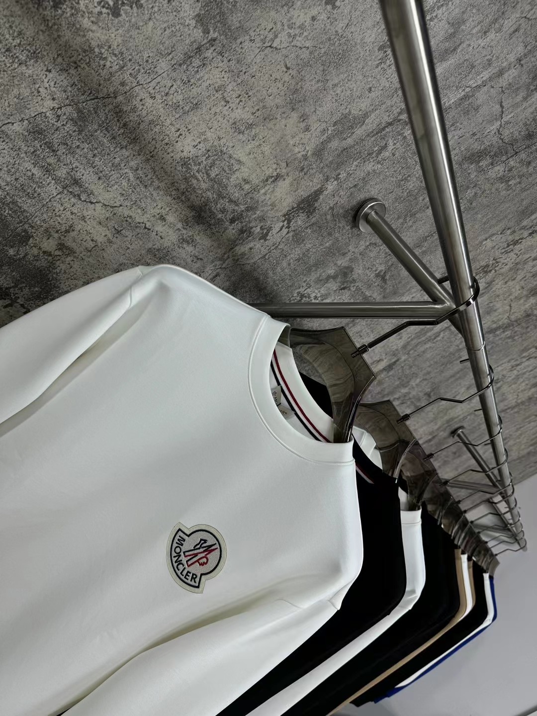 盟可睐 Moncler 高定典藏名品高定成衣时装外套连衣裙衬衫T恤 #718AA07E 2