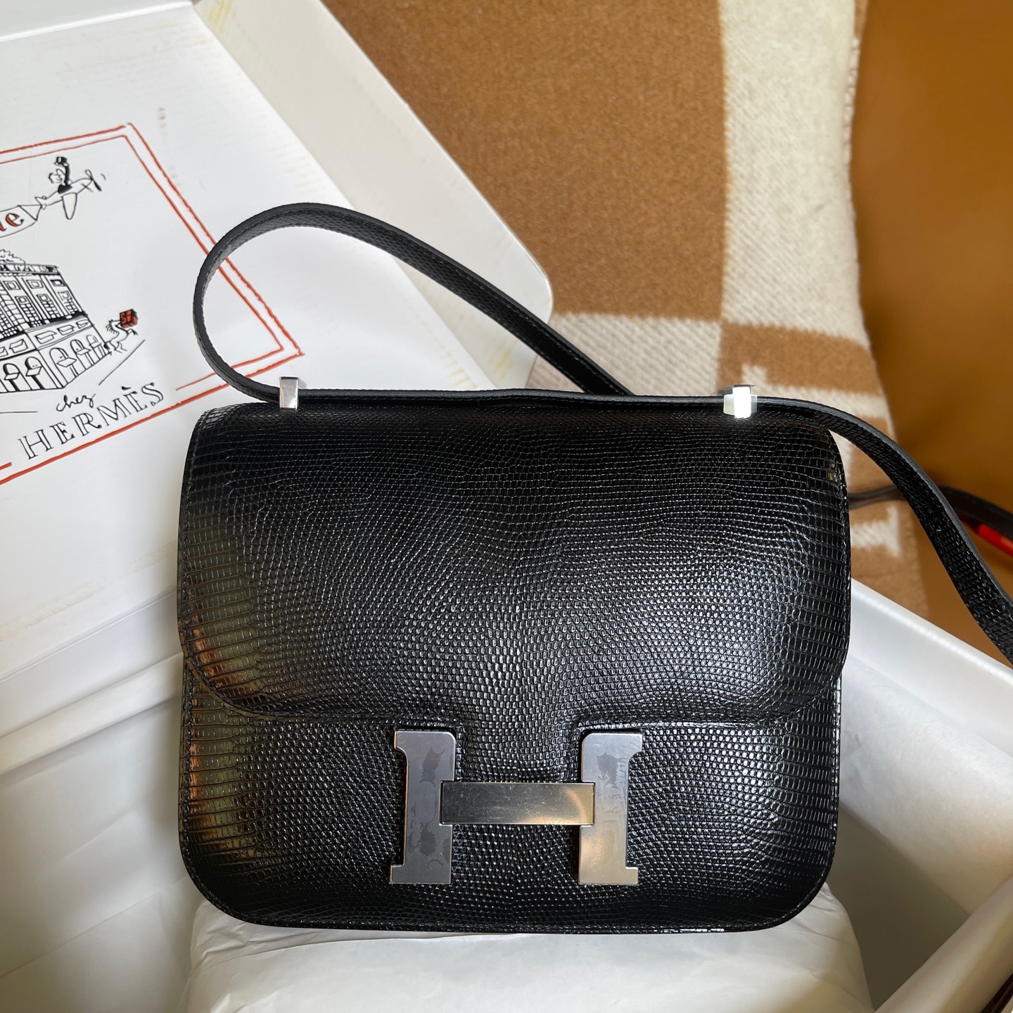 Hermès High-end Bureau European Order Hermes Kangkang 19 Black High-grade Lizard Skin Sheepskin Lining Silver Buckle Hand-stitched