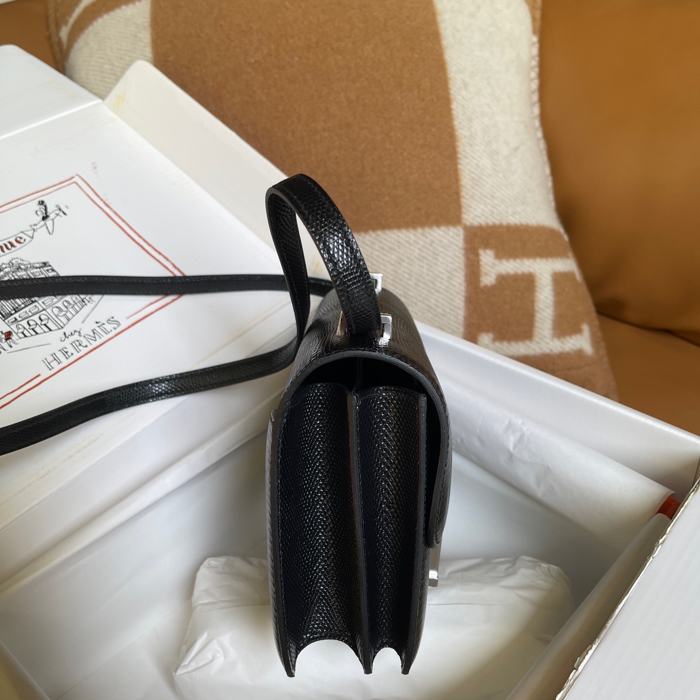 Hermès High-end Bureau European Order Hermes Kangkang 19 Black High-grade Lizard Skin Sheepskin Lining Silver Buckle Hand-stitched