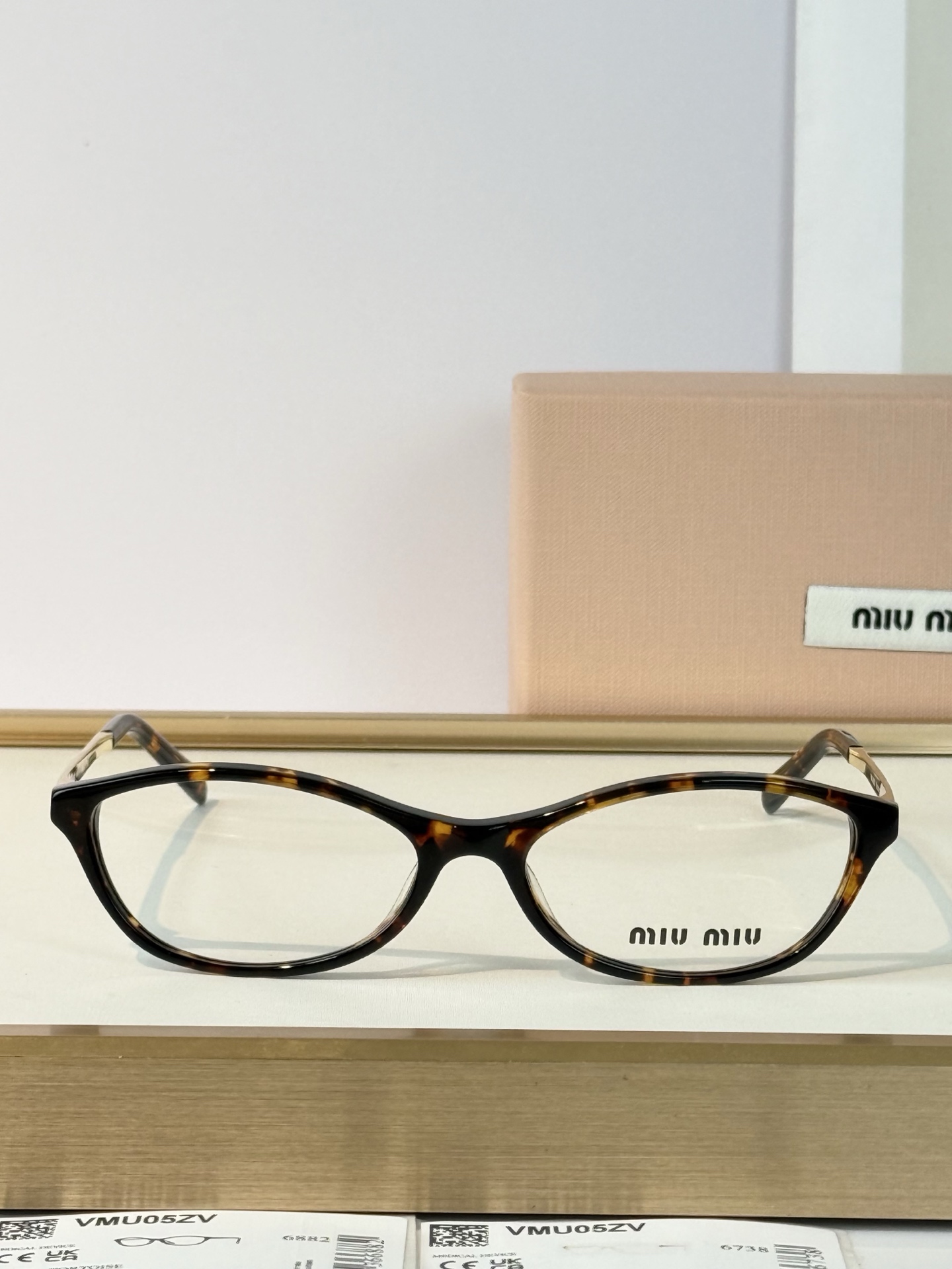 MiuMiu sunglassesMiuMiu sunglasses