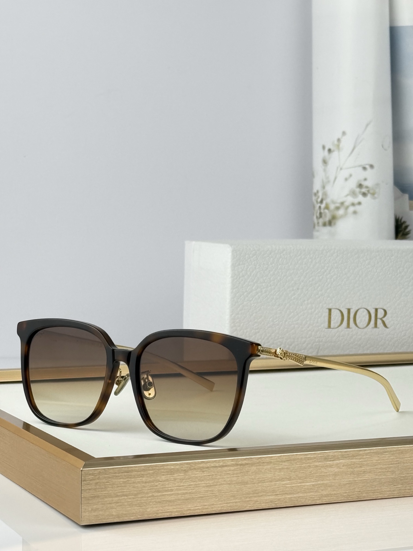DIO*MOD：DIOR Bow S1FSIZE：57口17-145