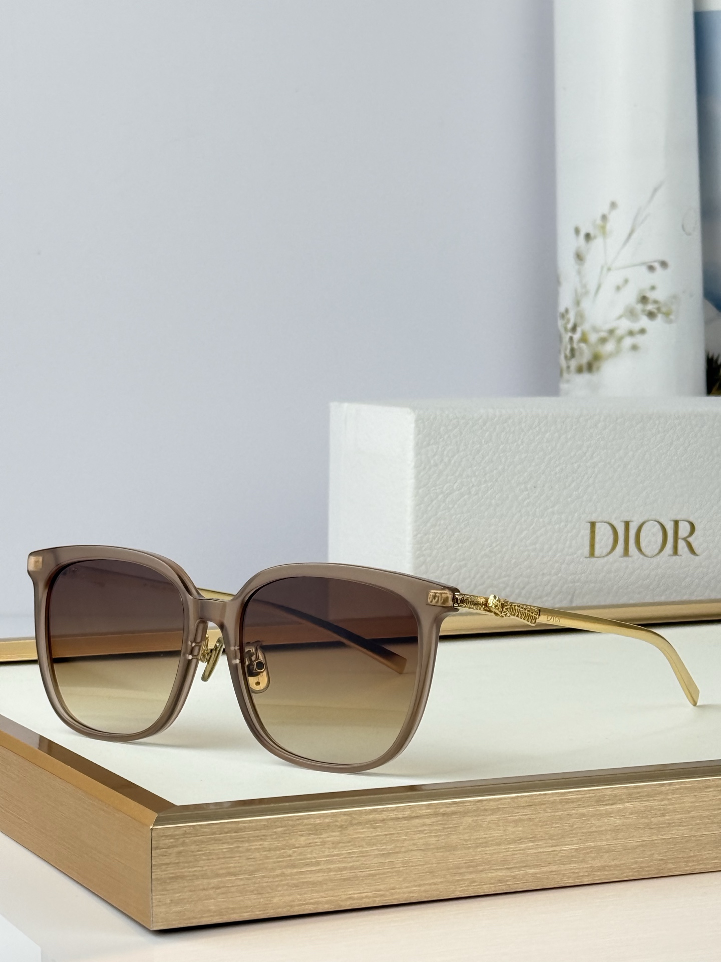 DIO*MOD：DIOR Bow S1FSIZE：57口17-145