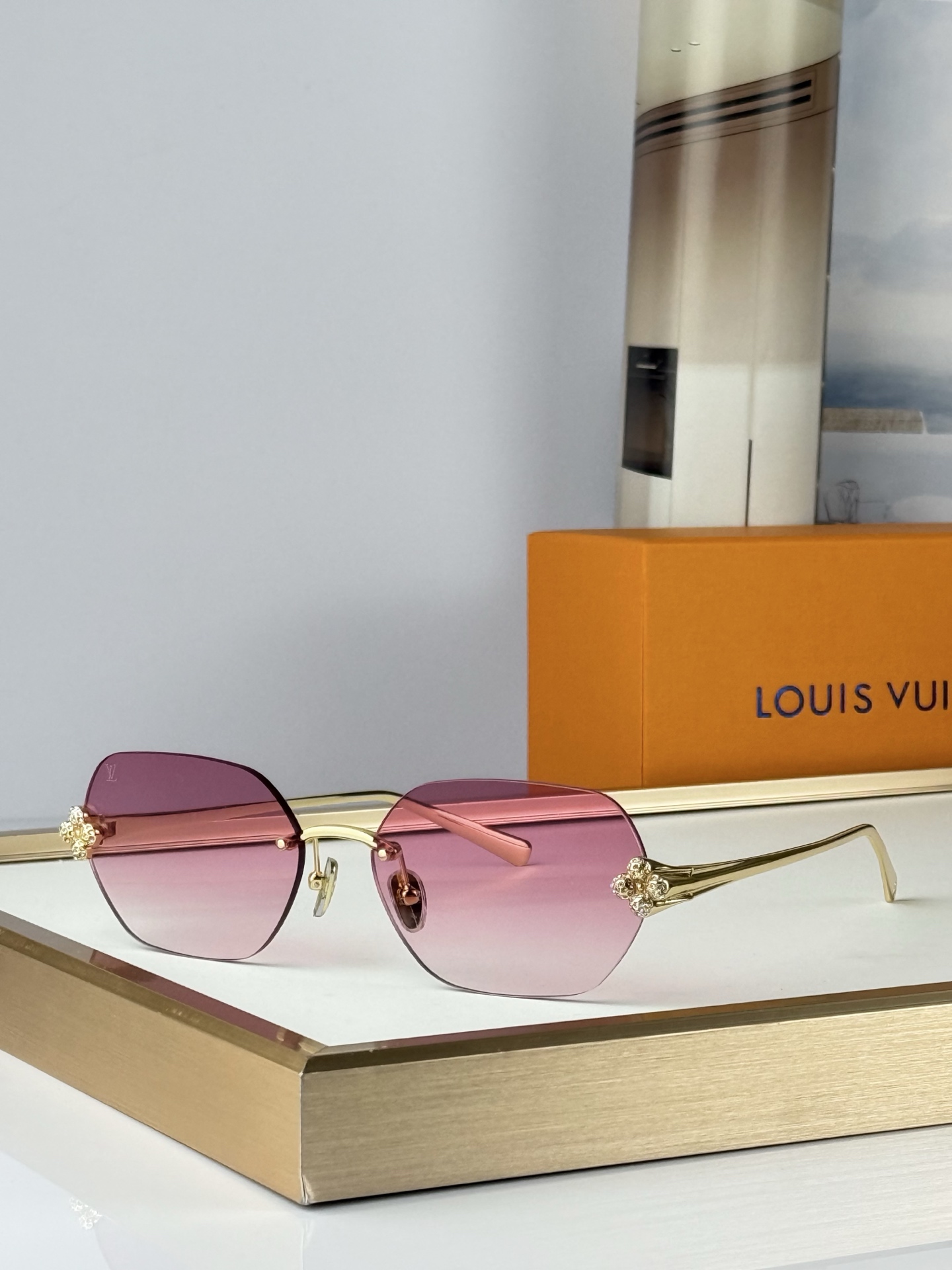 Louis Vuitton Model ：Z3324Usize ：62口17-140