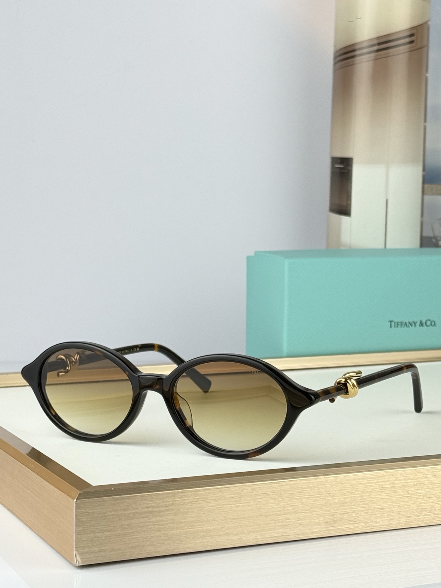 Tiffany&Co.Mod：TF2249BSize：53口19-145