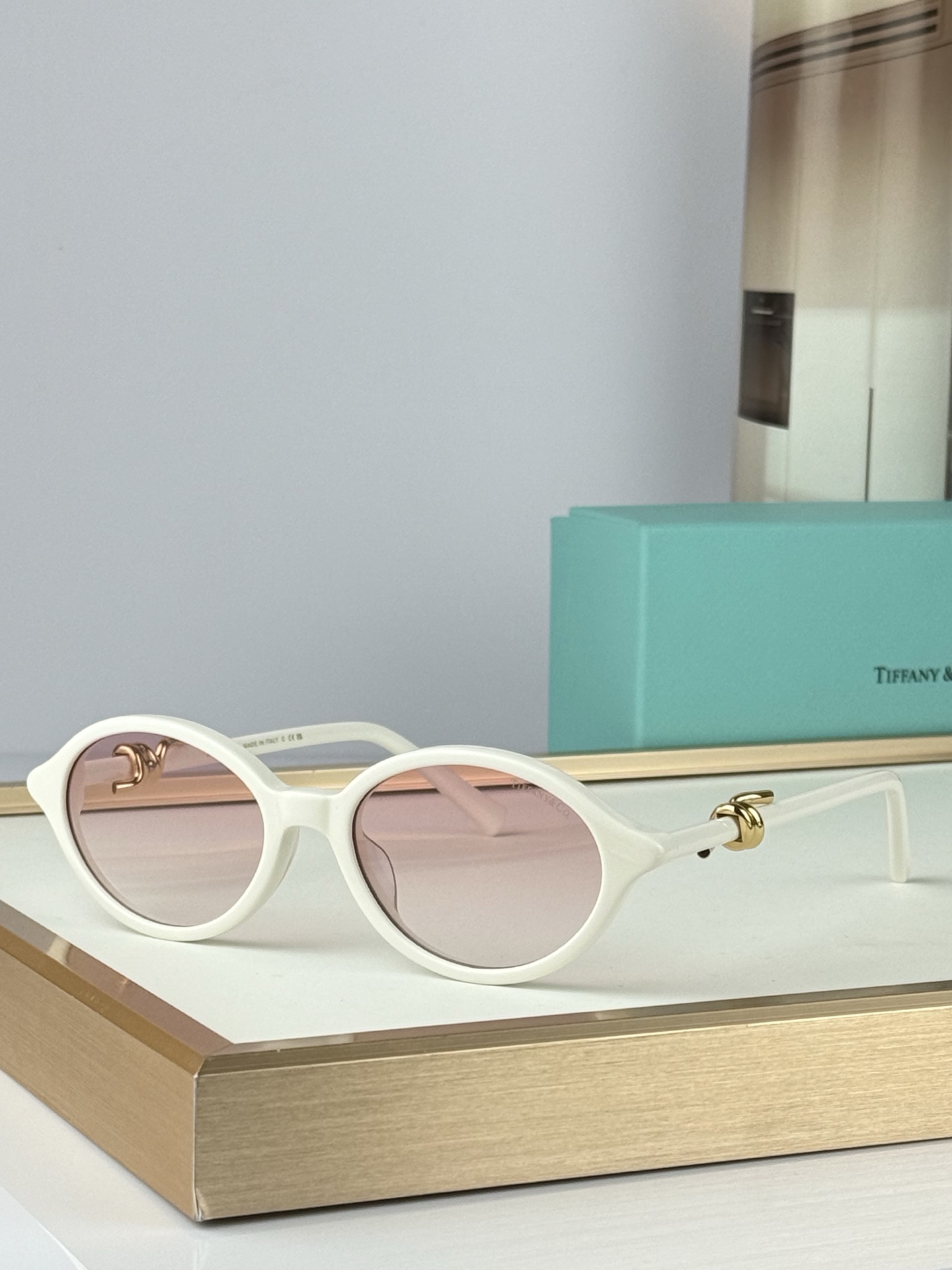 Tiffany&Co.Mod：TF2249BSize：53口19-145