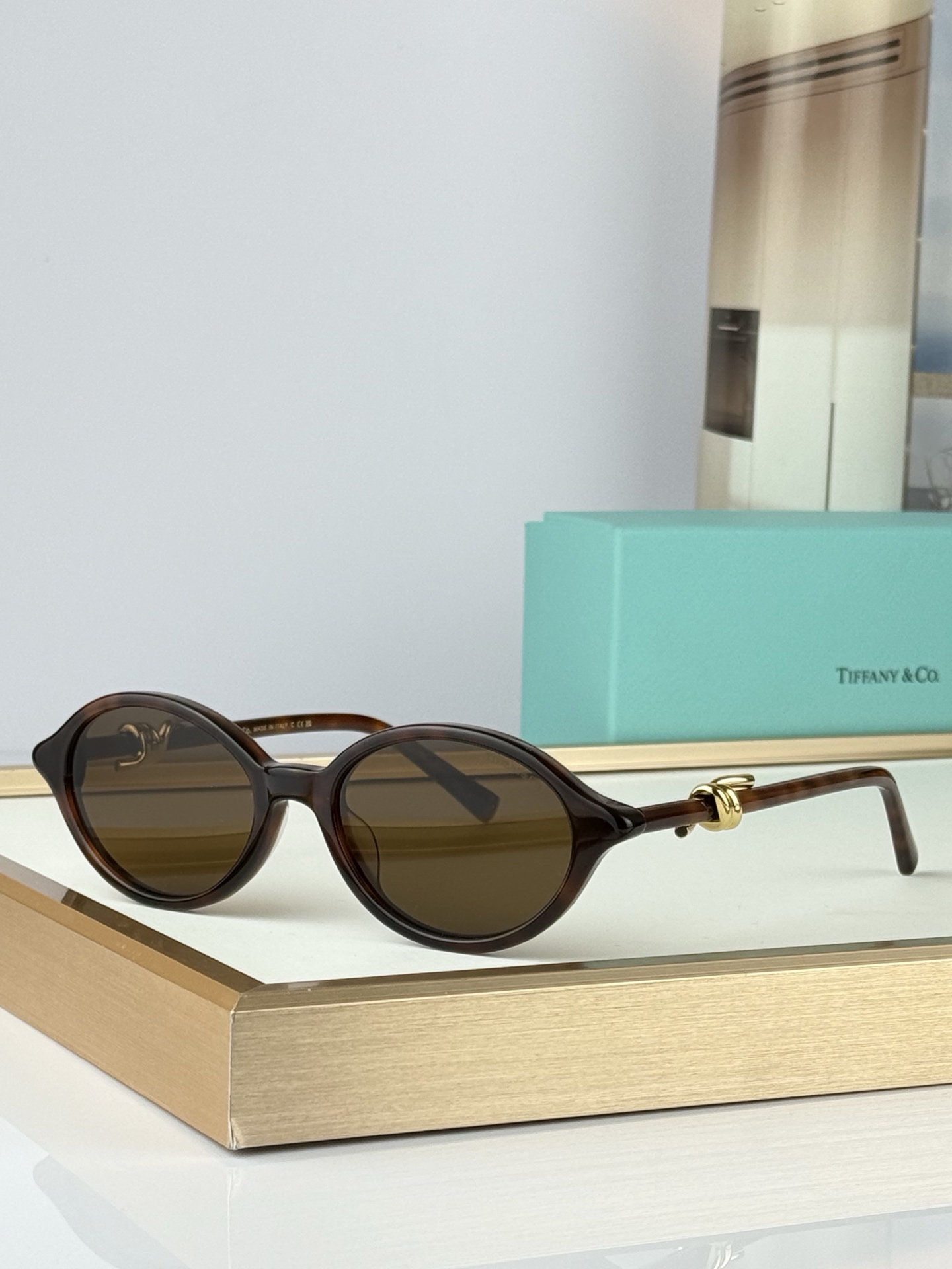 Tiffany&Co.Mod：TF2249BSize：53口19-145