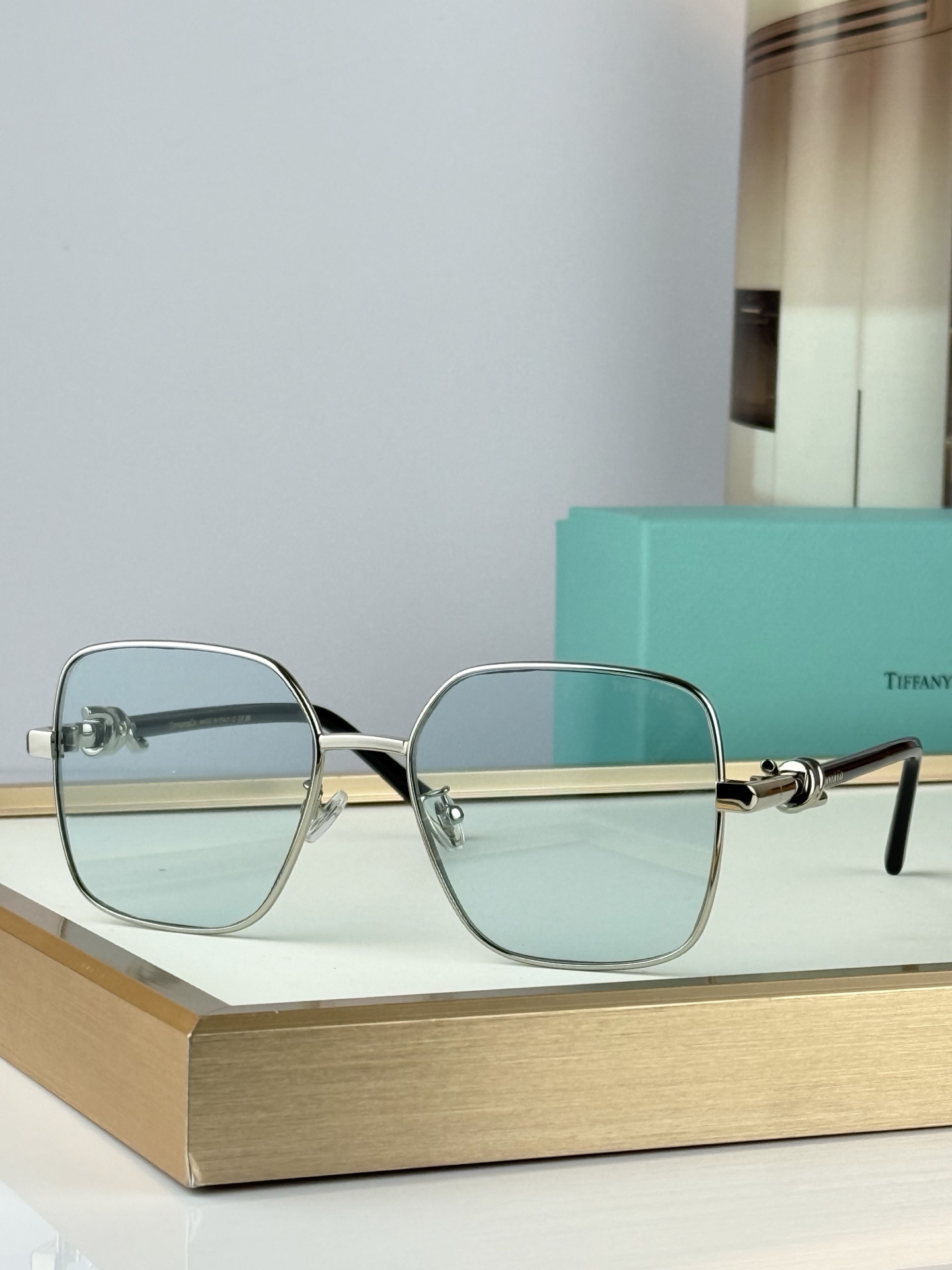 Tiffany&Co.Mod：TF3122Size：57口18-145