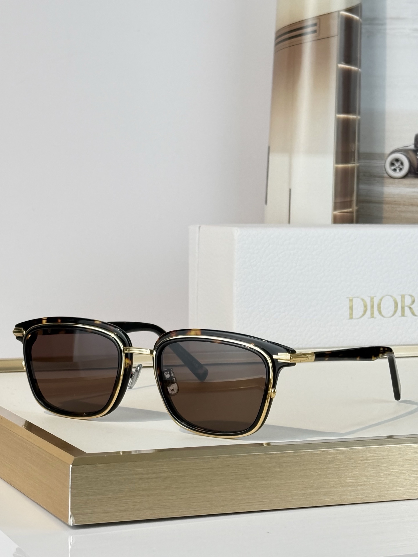 DIO*MODEL：DiorBlackSuit S18FSIZE：52口20-150