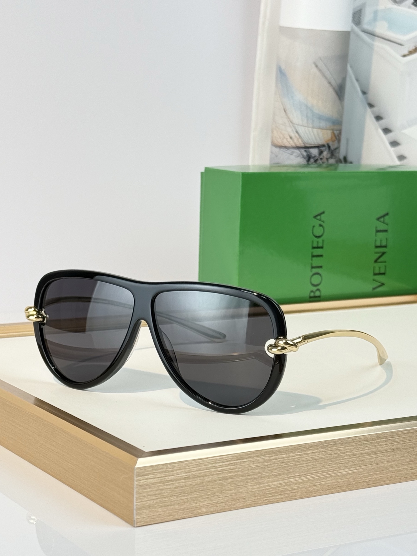 BOTTEGA VENET*MODEL：BV1513SSIZE：60口10-145