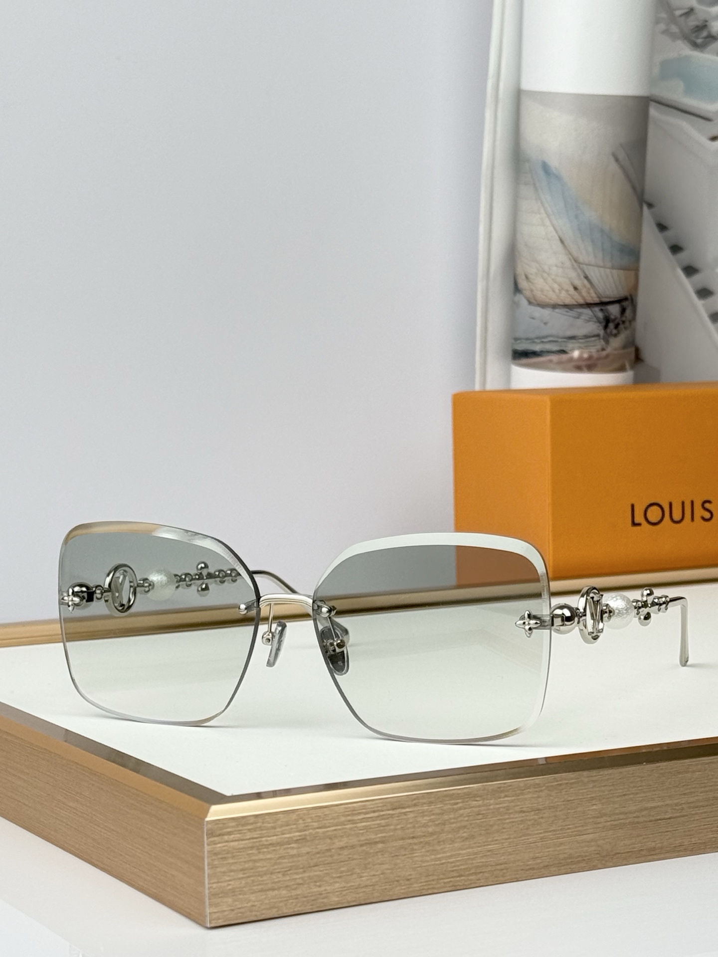 𝐋𝐎𝐔𝐈𝐒 𝐕𝐔𝐈𝐓𝐓𝐎𝐍 ²⁰²⁶Mod ：Z3407USize ：63口16 140