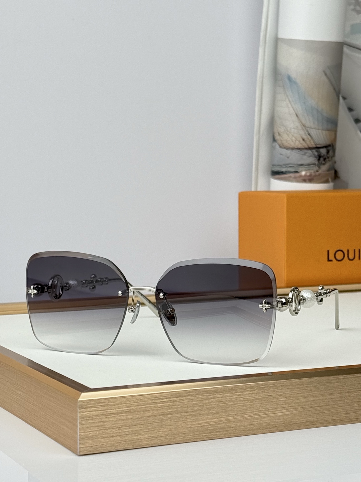 𝐋𝐎𝐔𝐈𝐒 𝐕𝐔𝐈𝐓𝐓𝐎𝐍 ²⁰²⁶Mod ：Z3407USize ：63口16 140