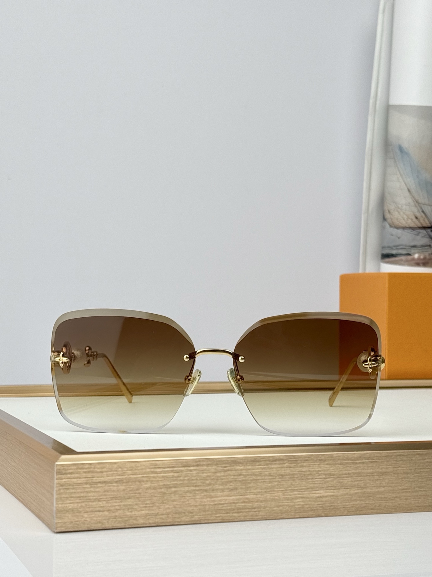 𝐋𝐎𝐔𝐈𝐒 𝐕𝐔𝐈𝐓𝐓𝐎𝐍 ²⁰²⁶Mod ：Z3407USize ：63口16 140
