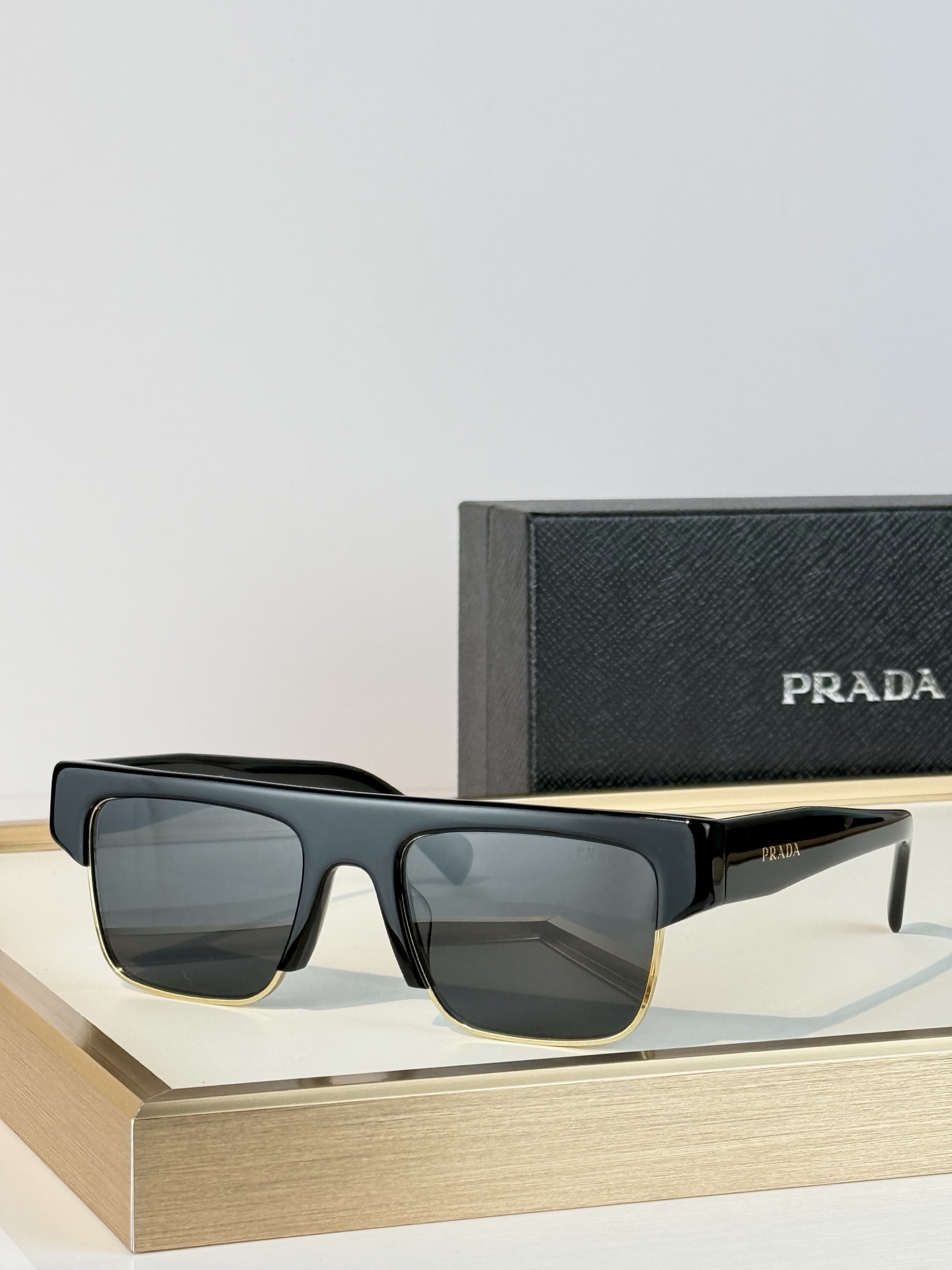 Prad*Mod：PR 2203SSize：54口21 145