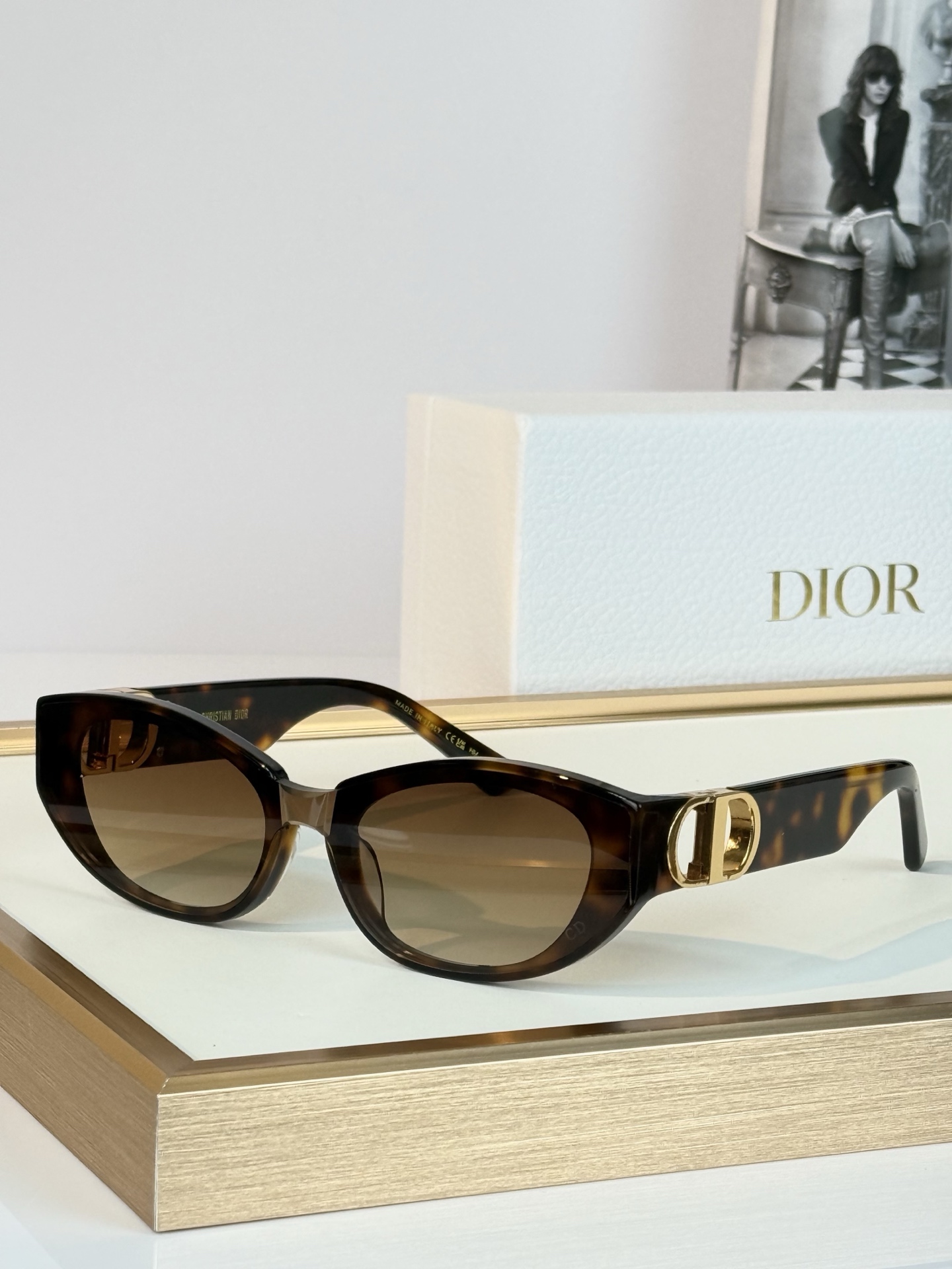 DIO*MODEL：31MontaigneB6U SIZE：52口20-130