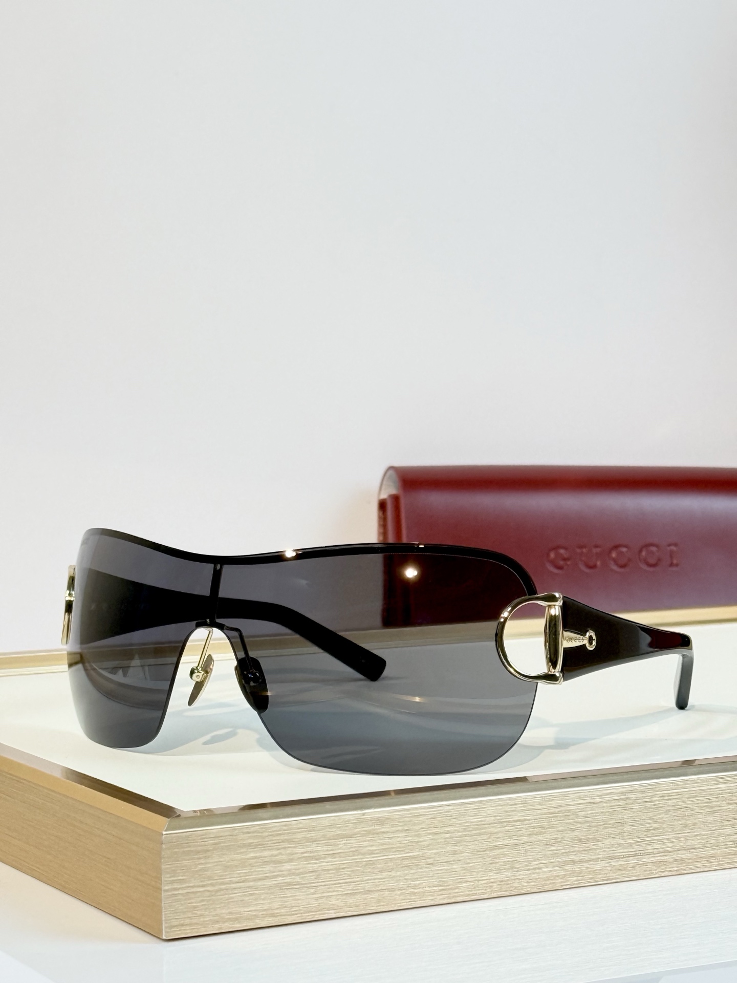 GUCCI  Oversized  MODEL：GG2174S SIZE：58口1-110 