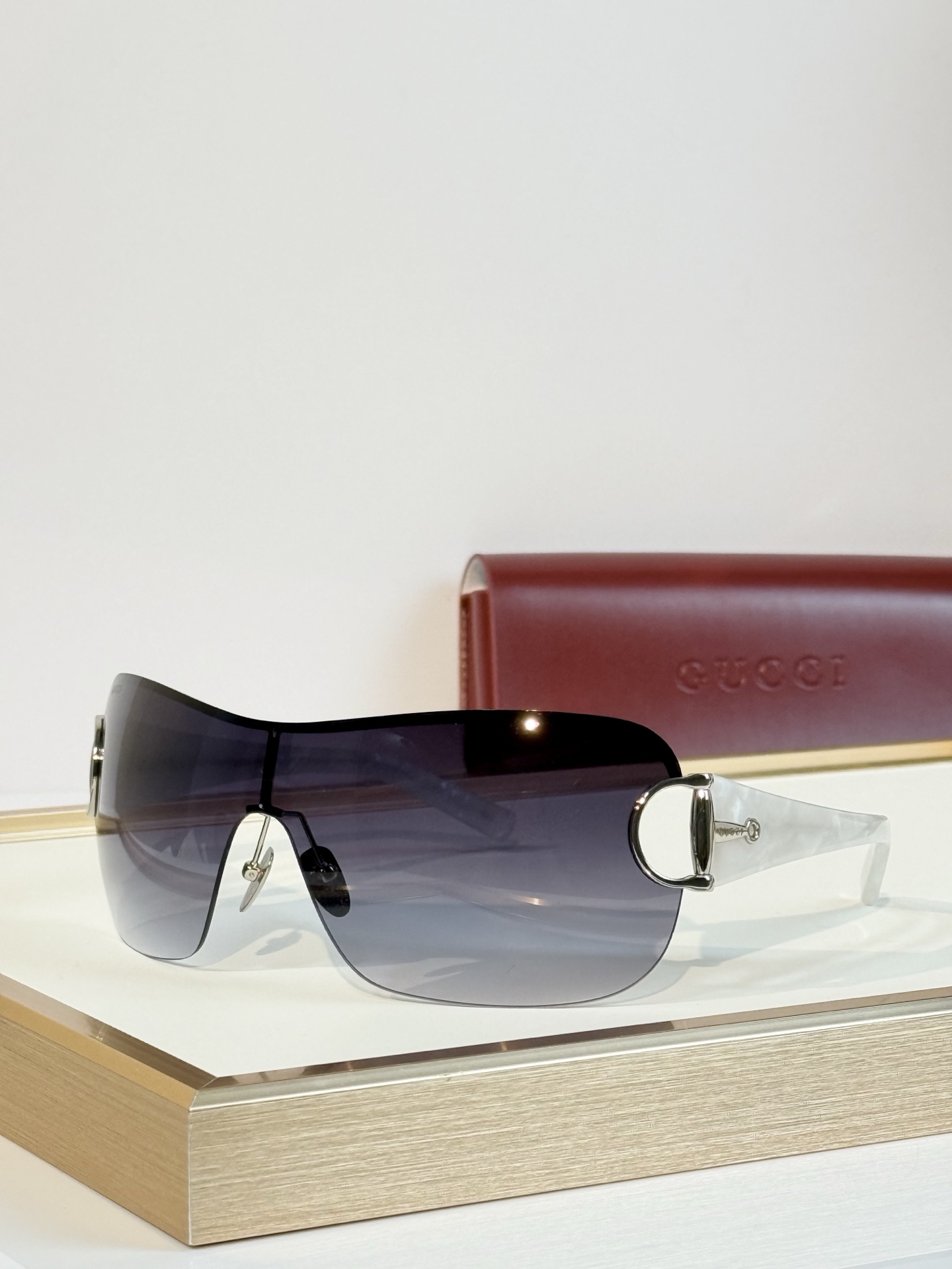 GUCCI  Oversized  MODEL：GG2174S SIZE：58口1-110 