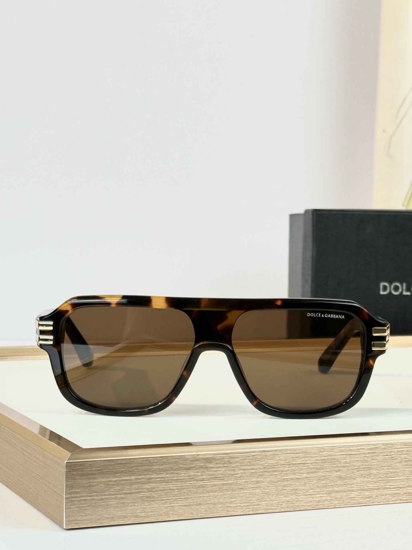 DOLCE & GABBAN* MODEL：DG4507 SIZE:57口12-145  