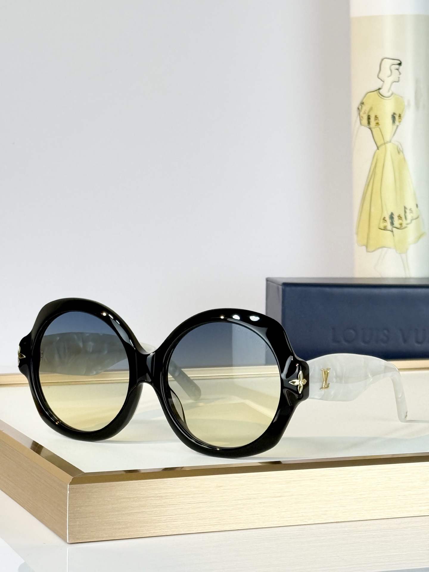 LOUIS VUITTO* MODEL：Z3325U SIZE：57口17-140 