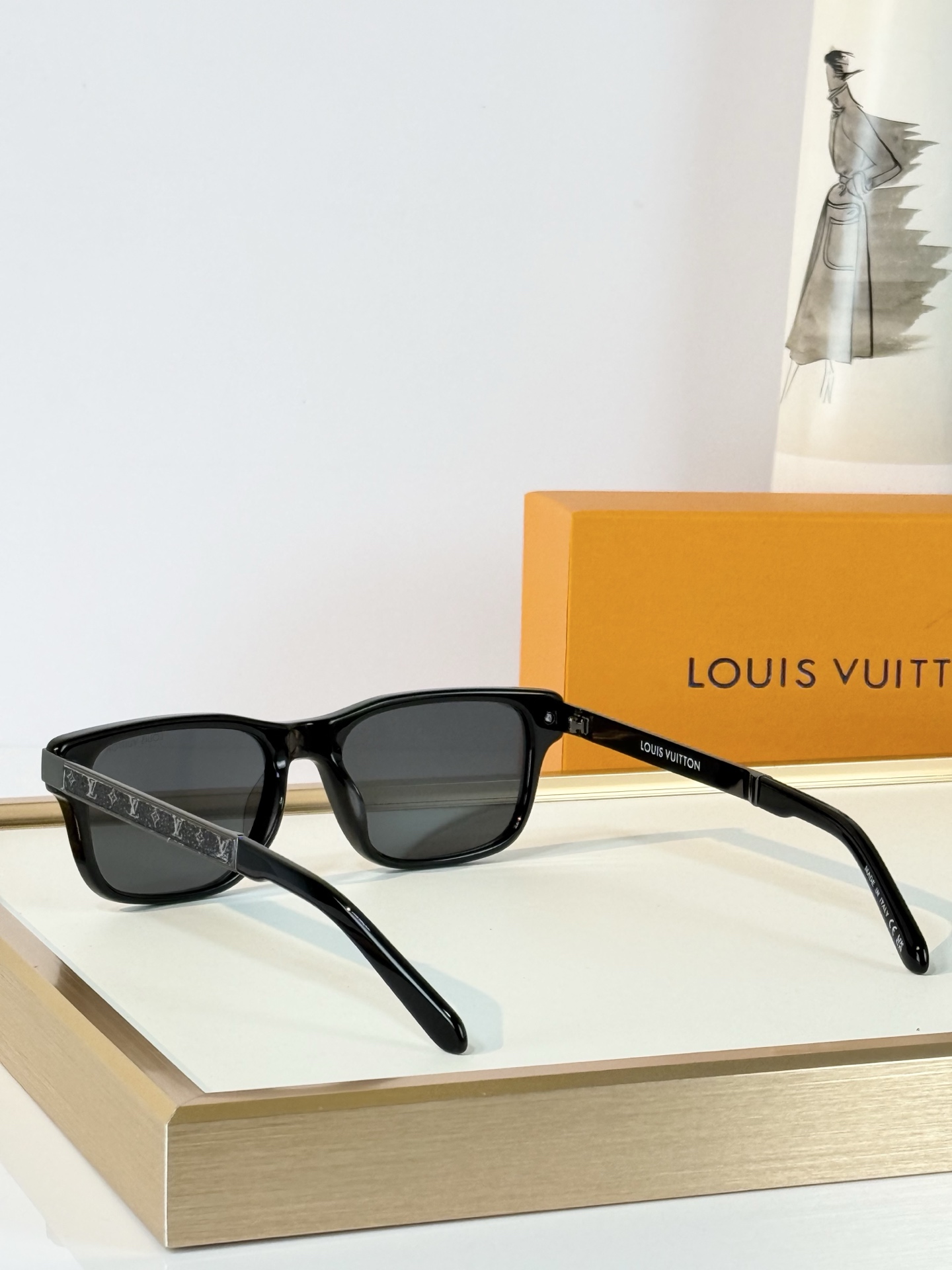 LOUIS VUITTO* MODEL：Z3273U SIZE：55口19-145  