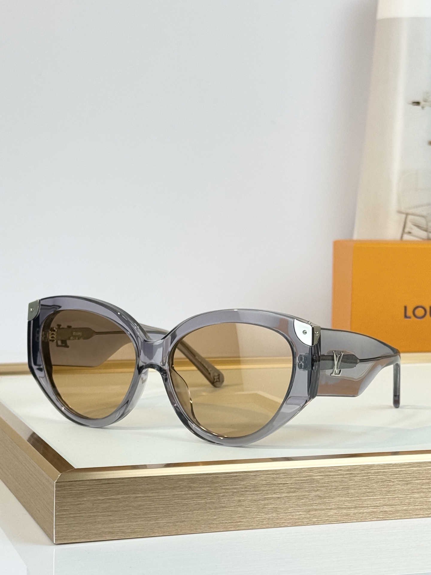 LOUIS VUITTO MODEL：Z3340W Z3339W Z3338W Z3337W SIZE：60口16-14