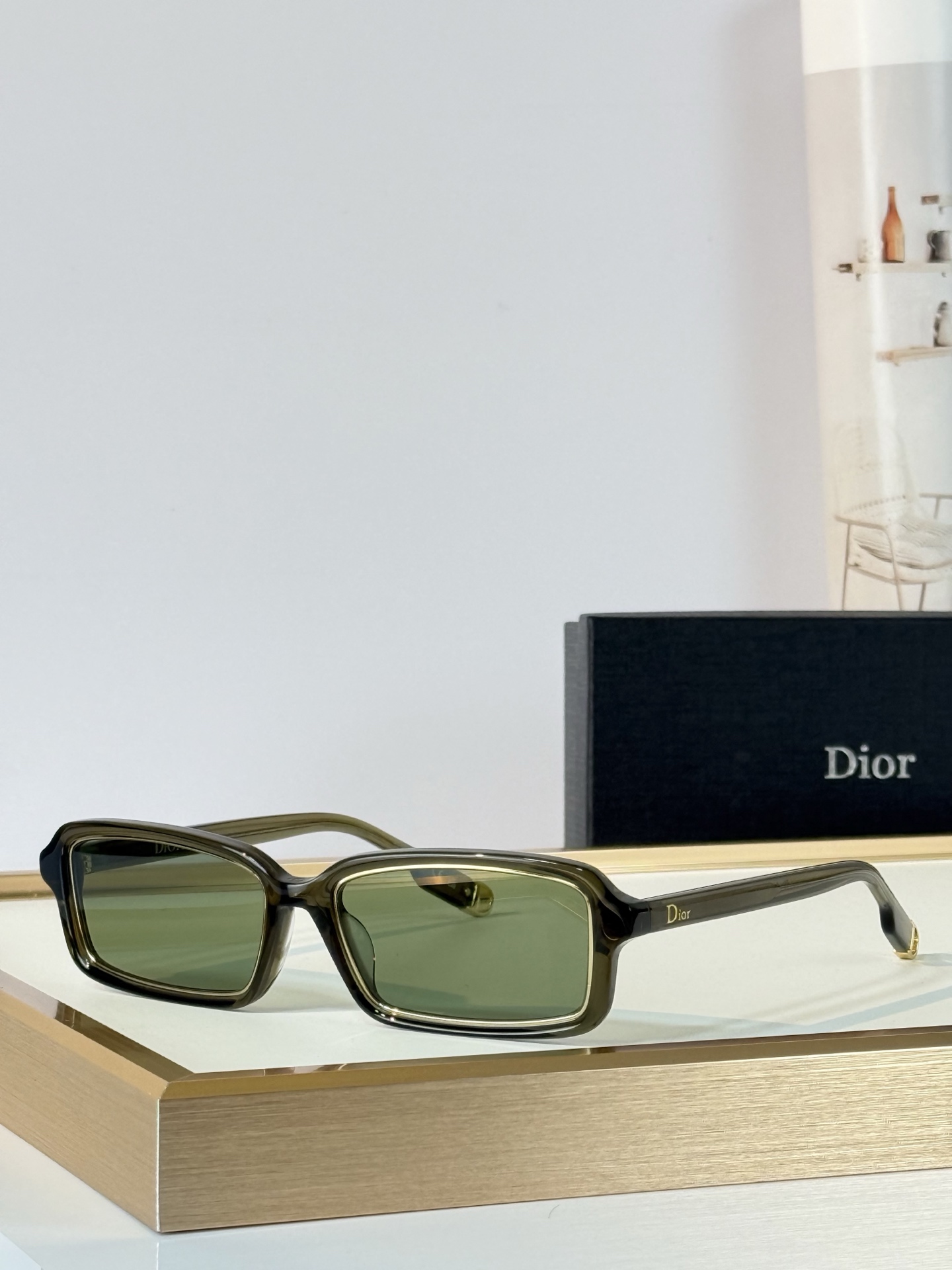 DIO* MOD：DiorSymbol S2F SIZE：54口19-145 