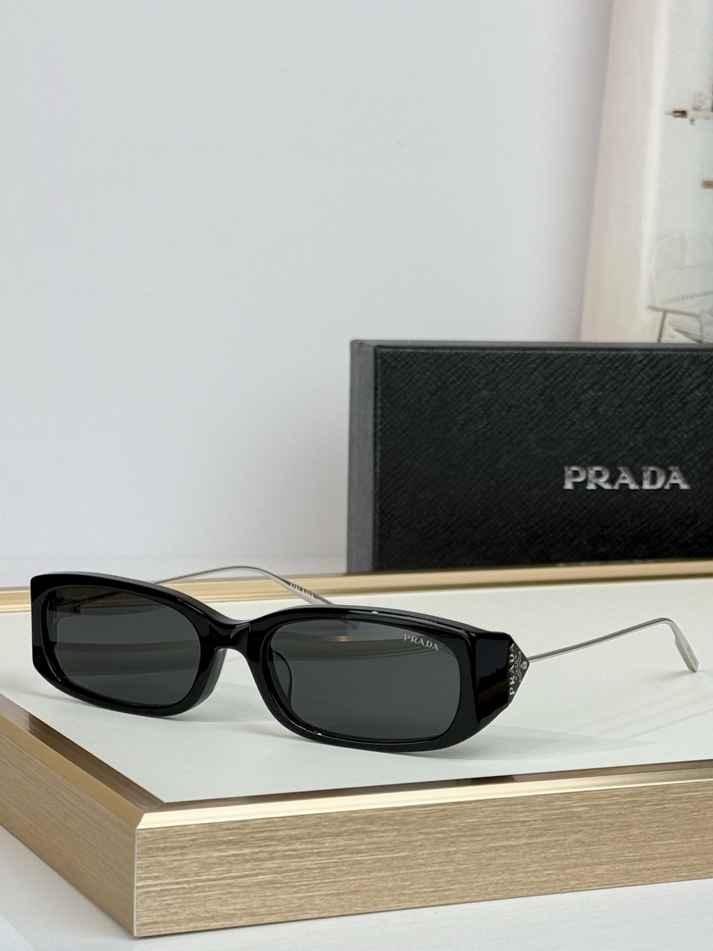 Gentle Monste* 联名Prad* MOD：PRD25S SIZE：55口17-135 