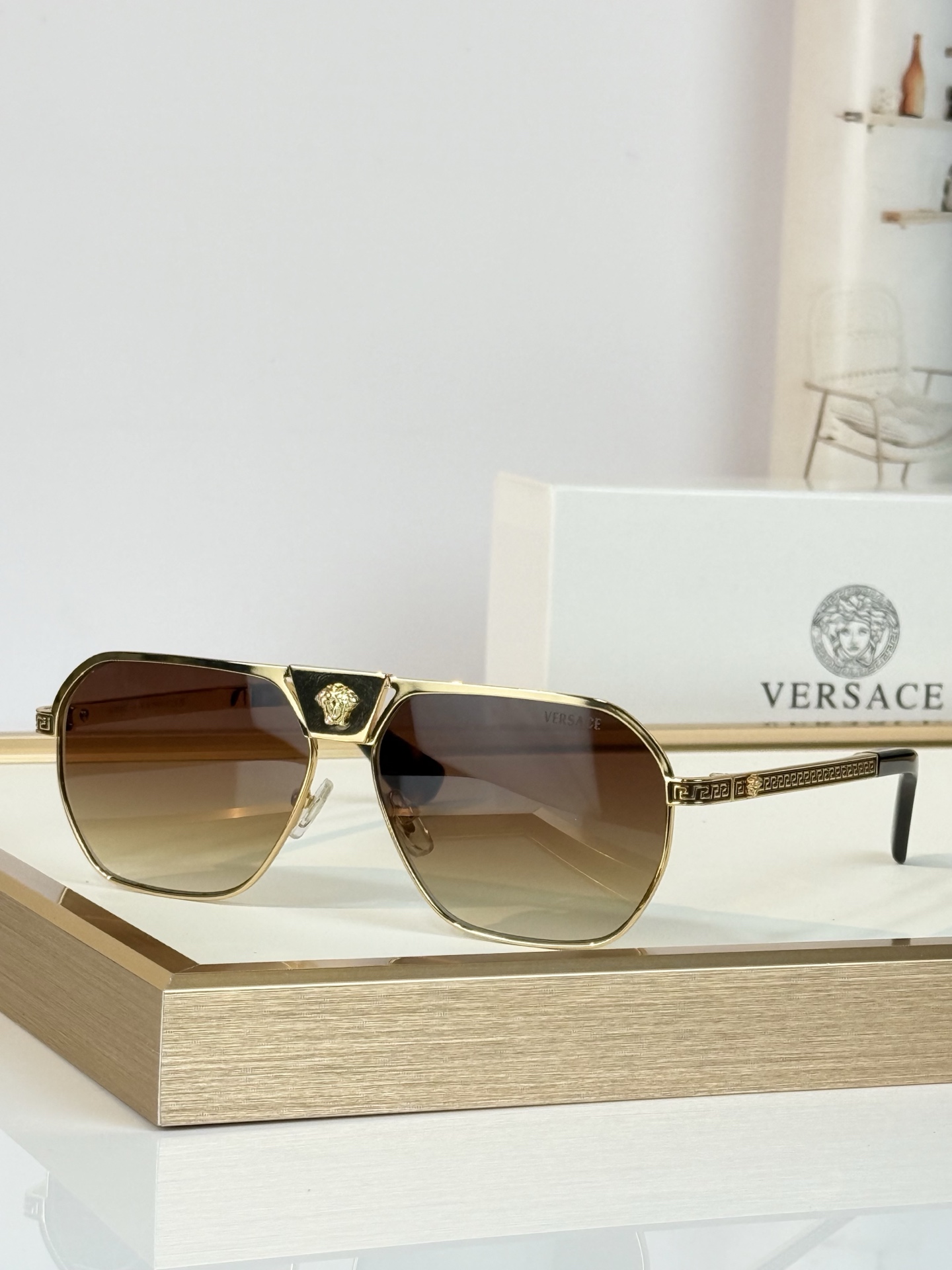 VERSACE MOD：VE2187 Size：59口13-145 